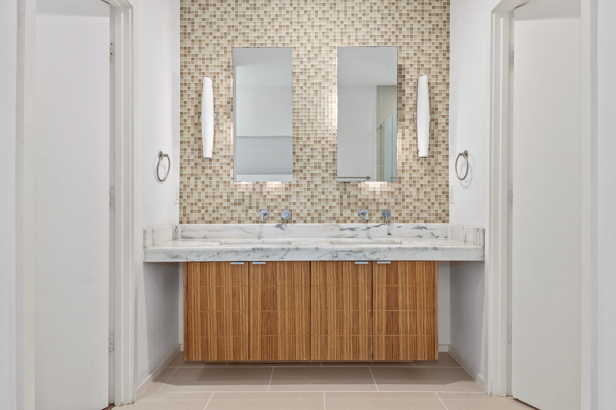 4206 Buena Vista Street C