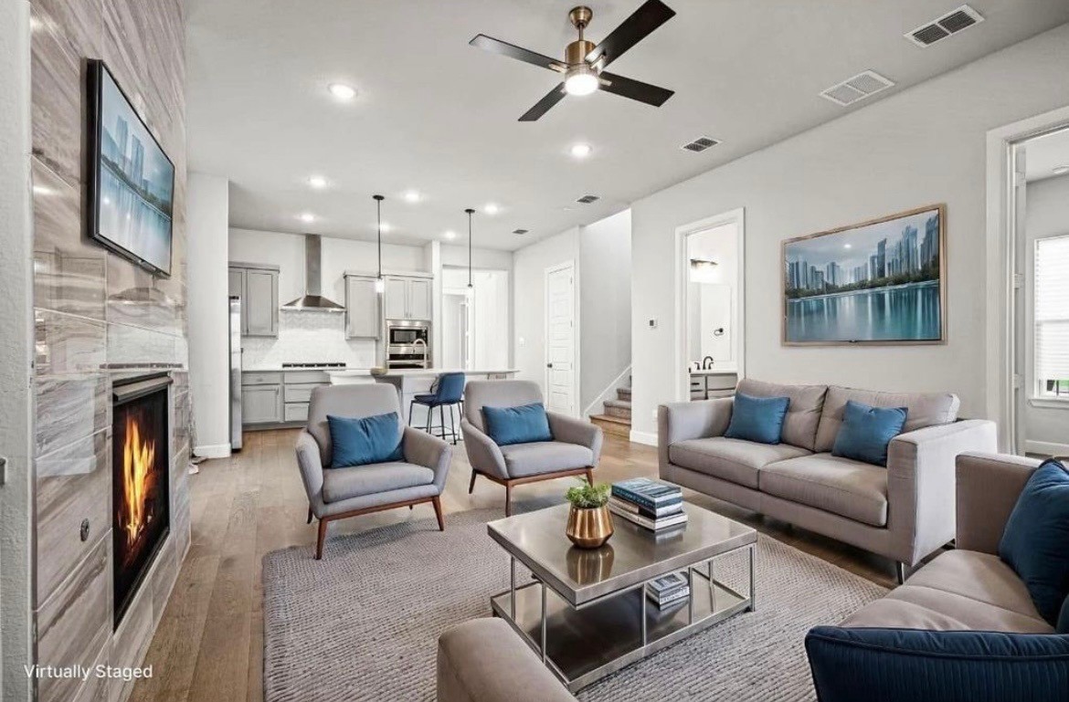 3517 Golden Bell Court