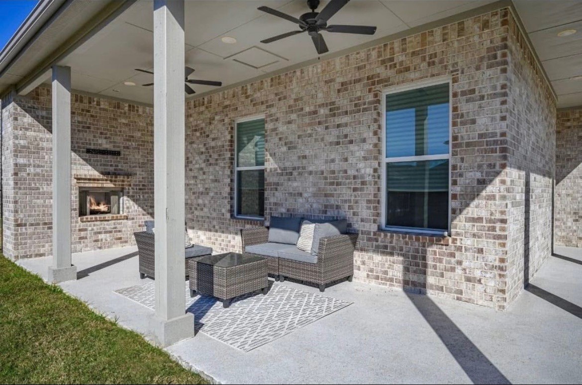 3517 Golden Bell Court