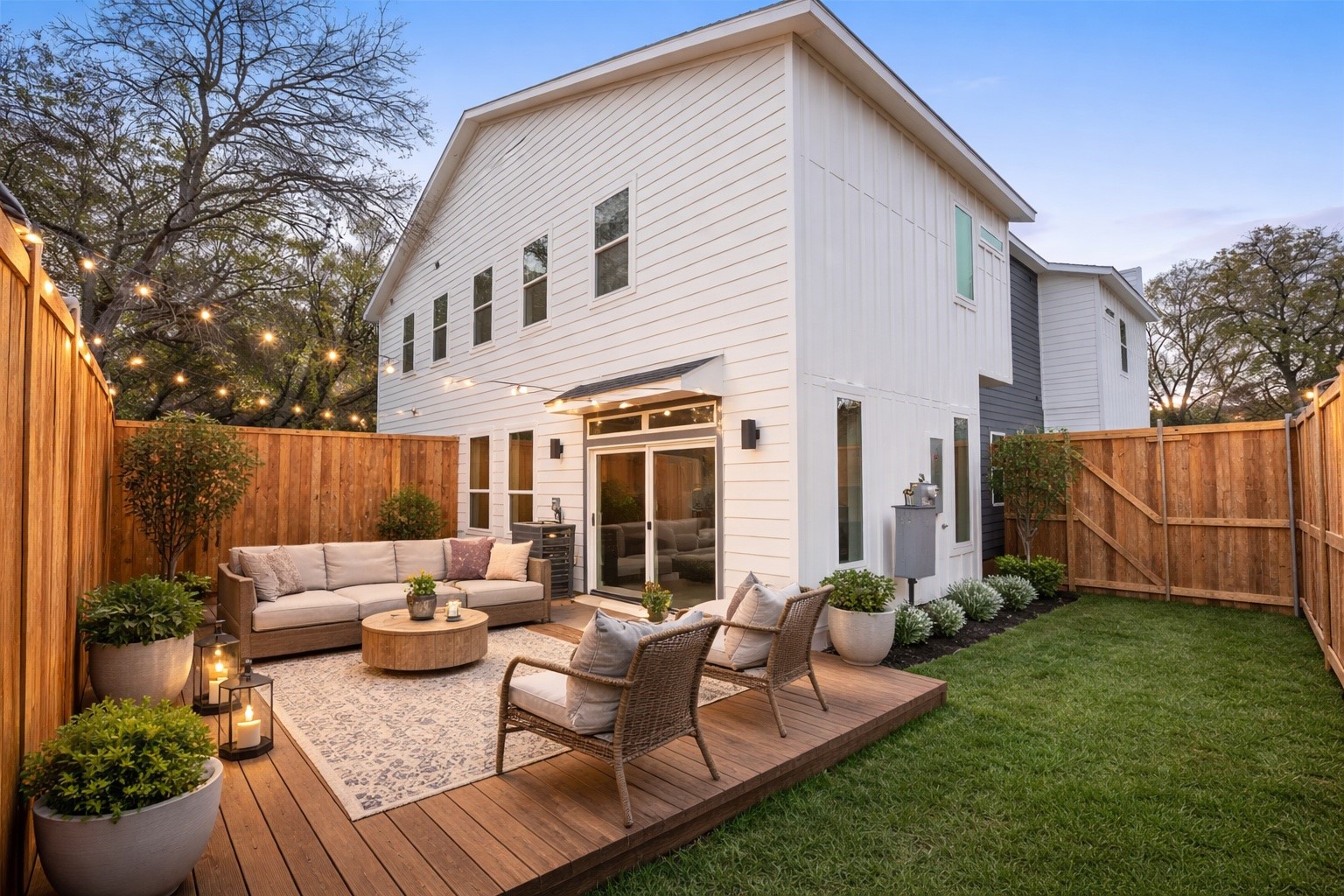 402 S Henderson Avenue