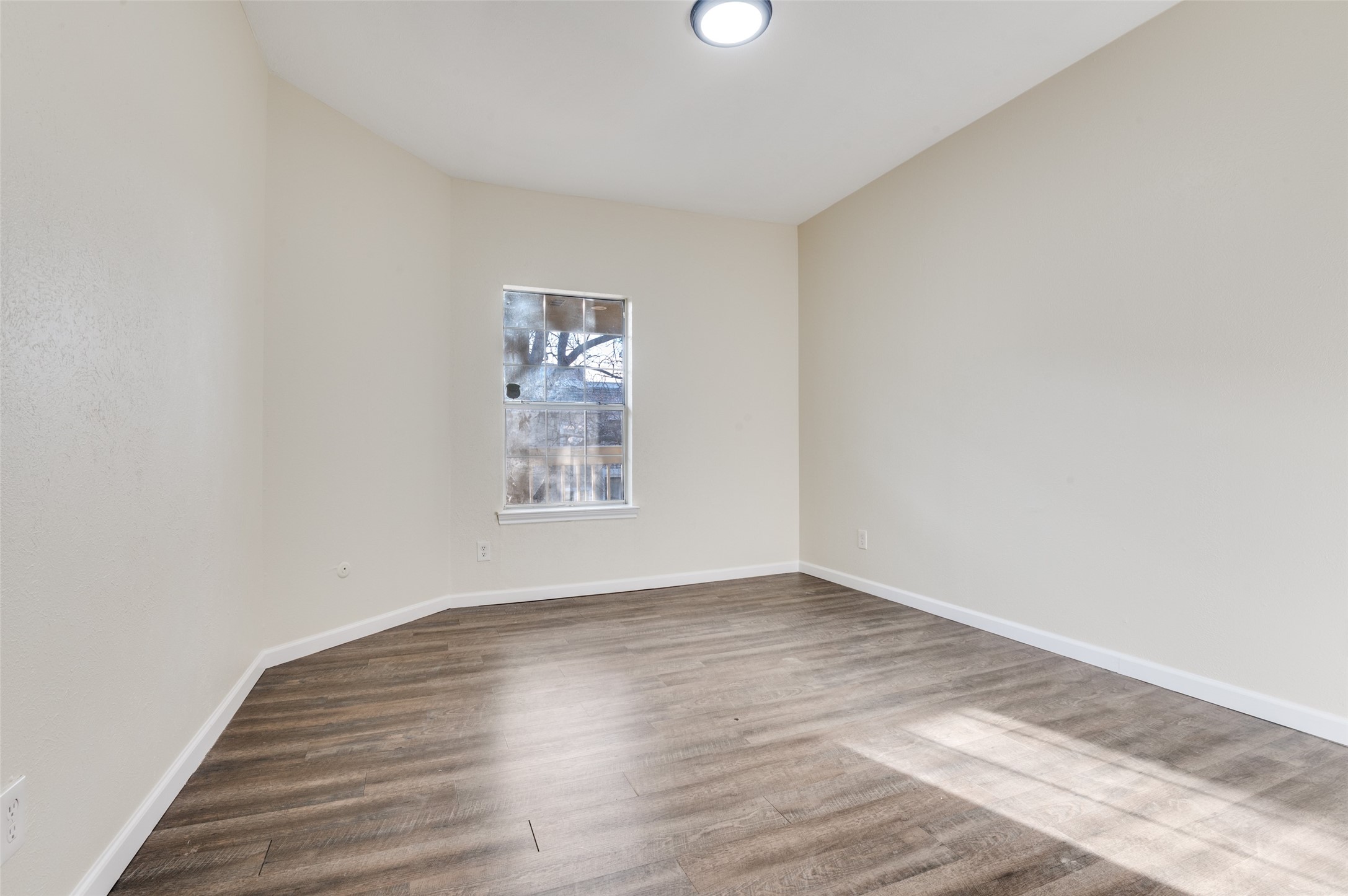 5310 Keller Springs Road 132
