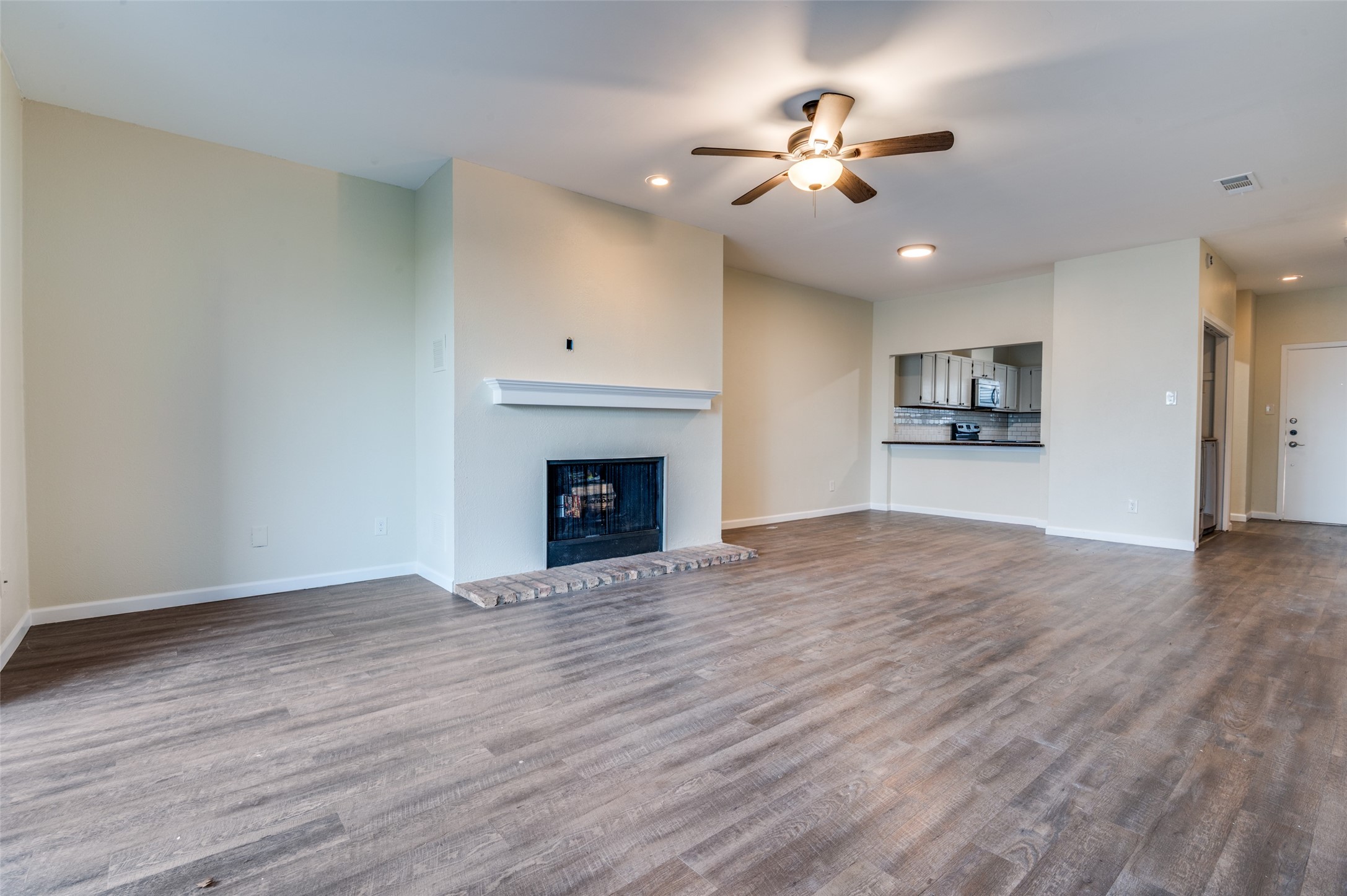 5310 Keller Springs Road 132
