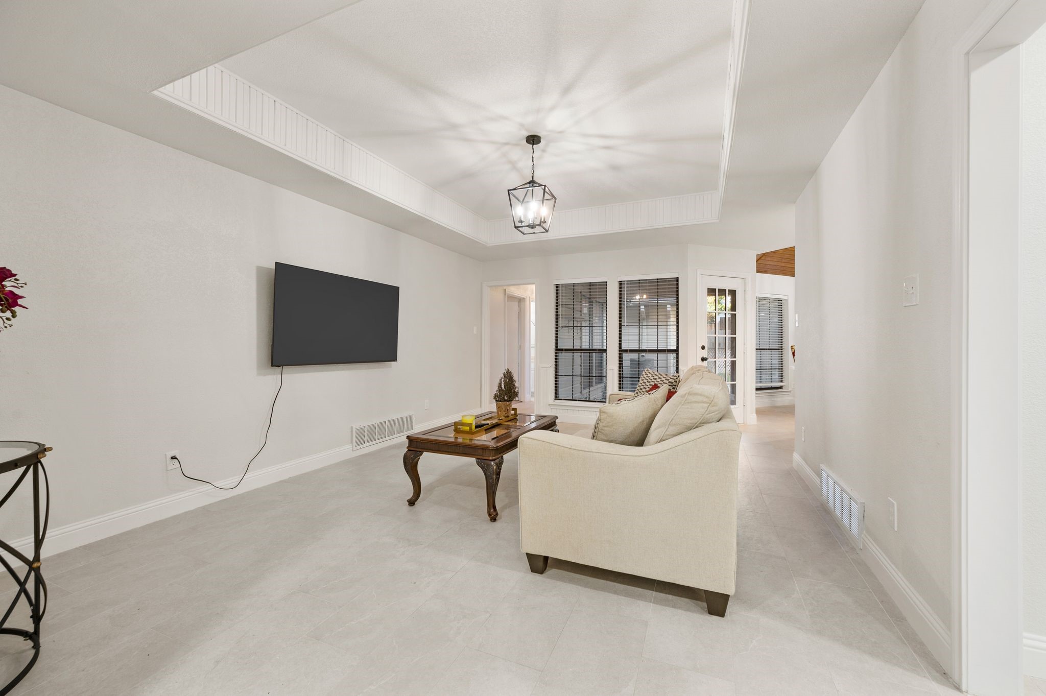 3512 Cliffwood Drive