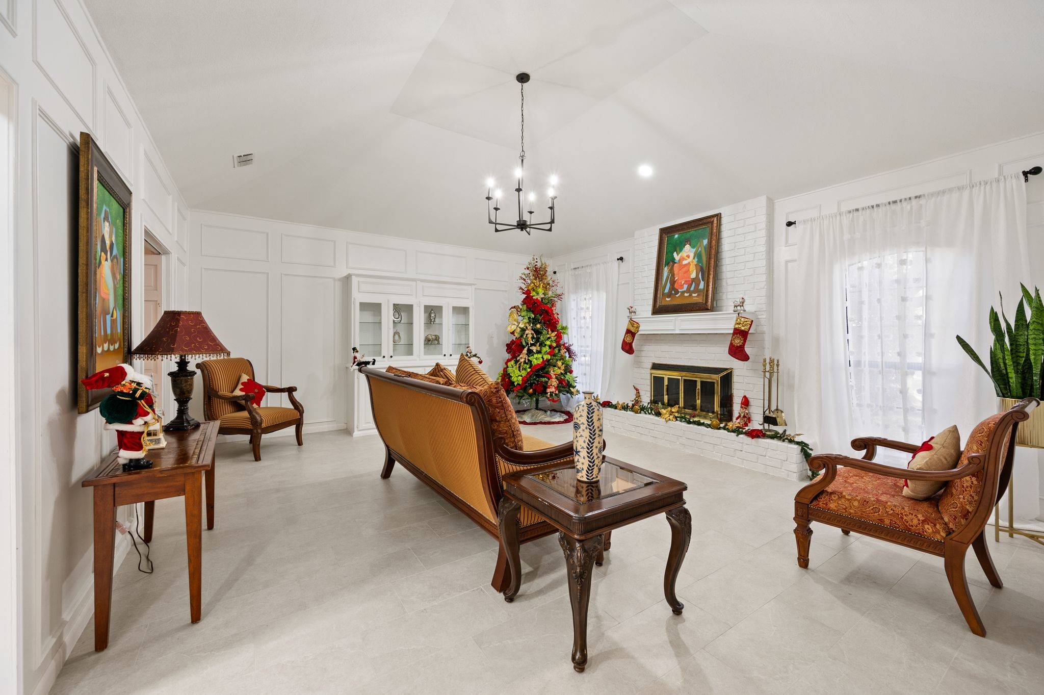 3512 Cliffwood Drive