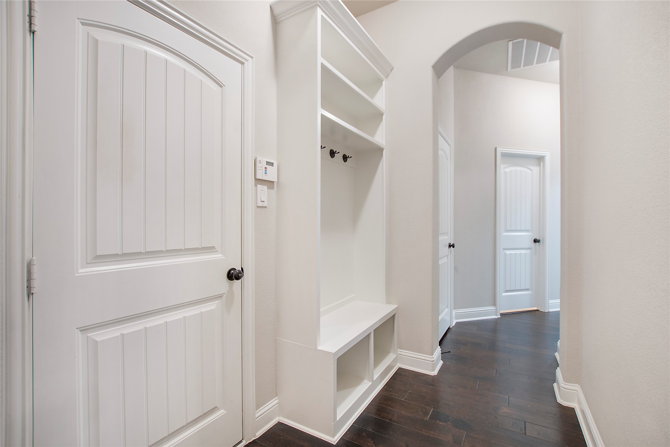 2811 Diamond Ridge Drive