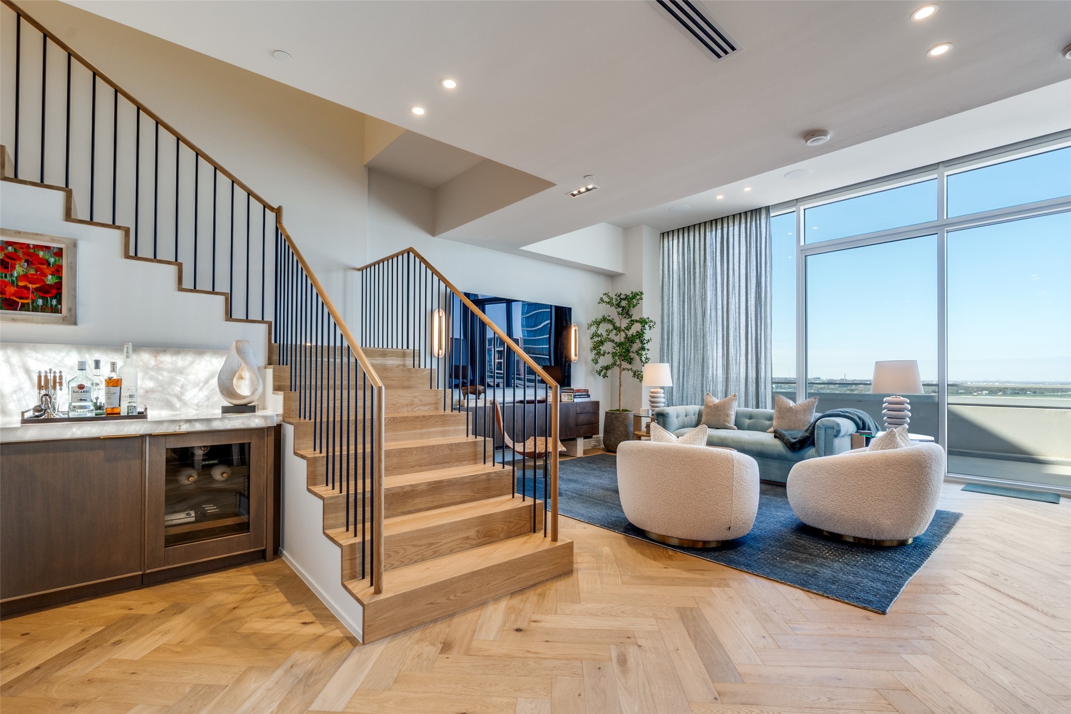 2408 Victory Park Lane 1442