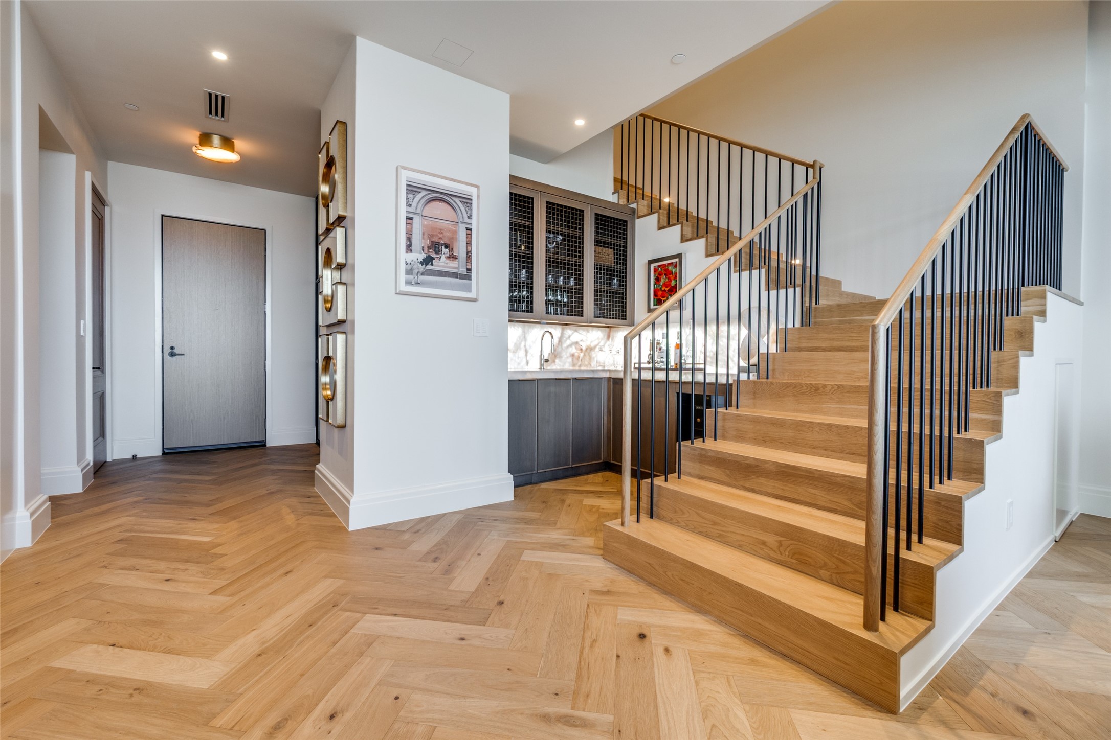 2408 Victory Park Lane 1442