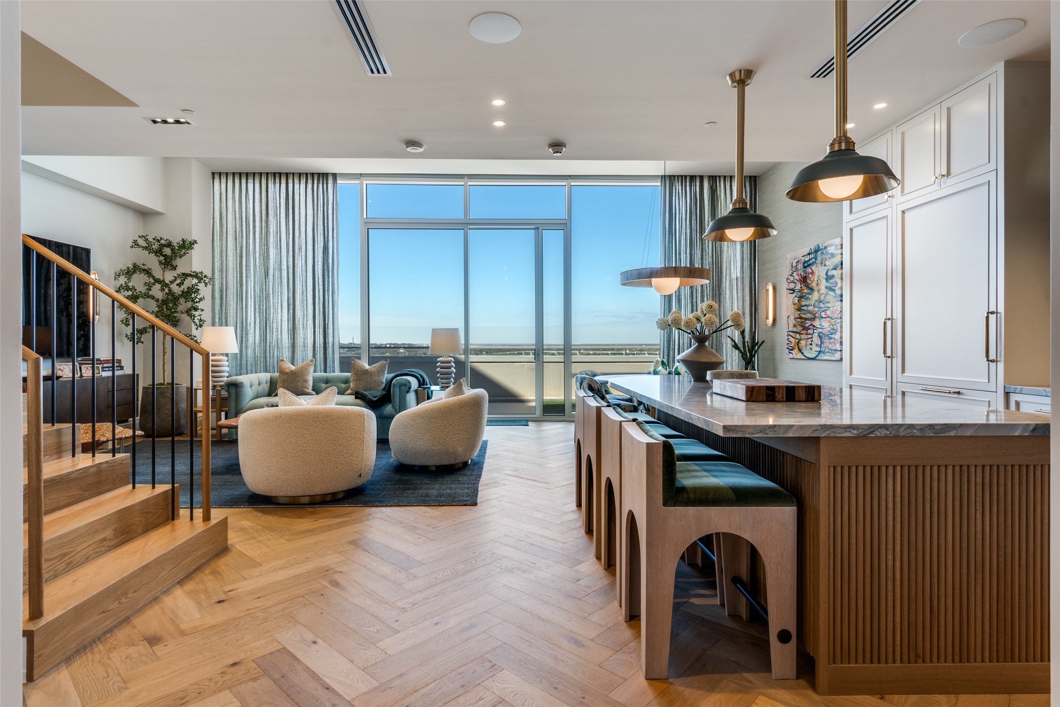 2408 Victory Park Lane 1442