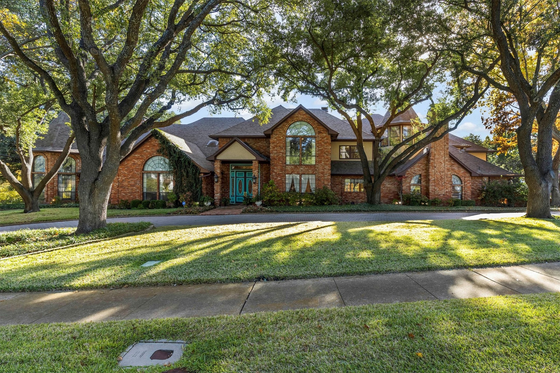 5600 Willow Bend Court