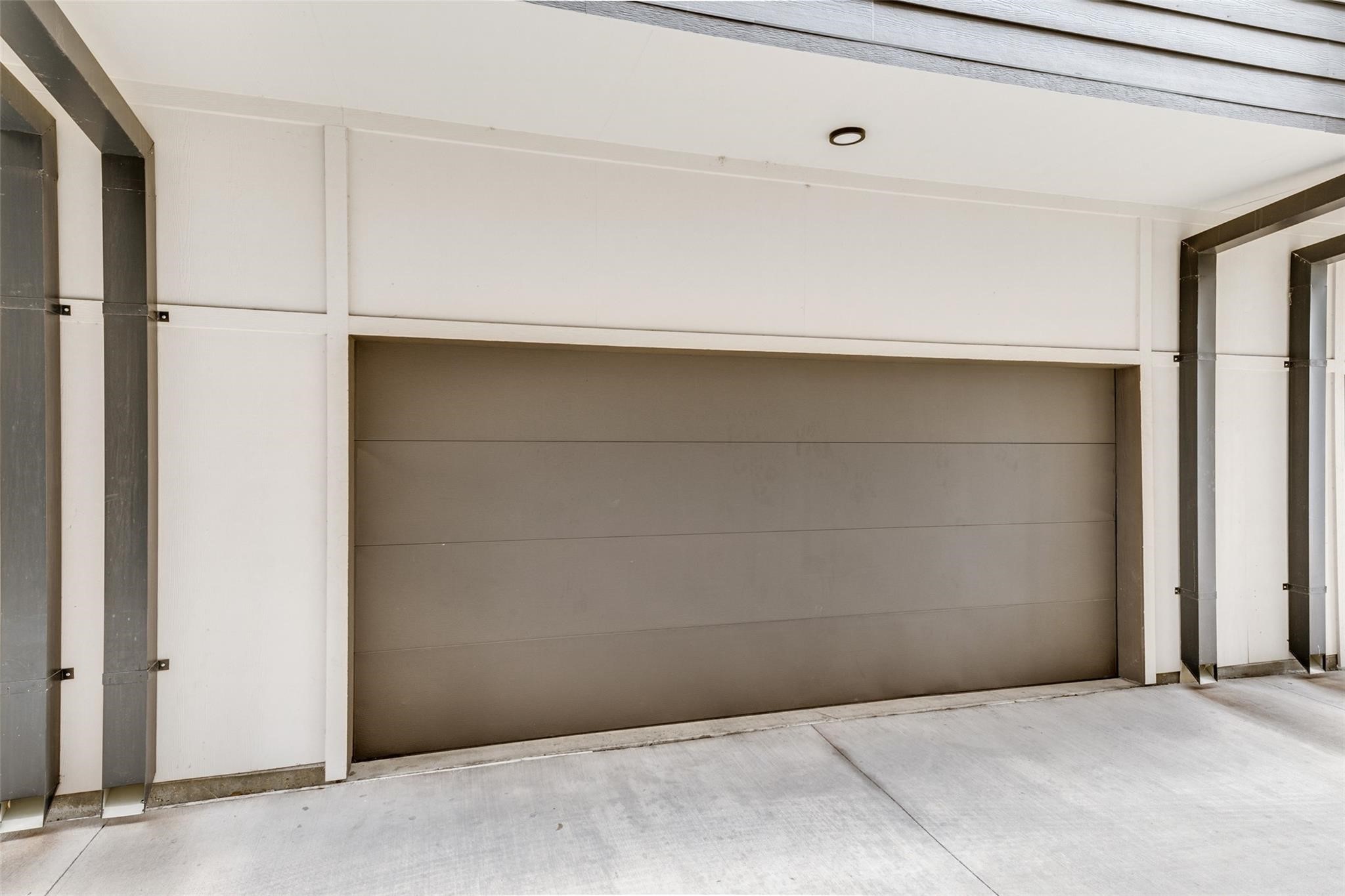 4205 Roseland Avenue 203