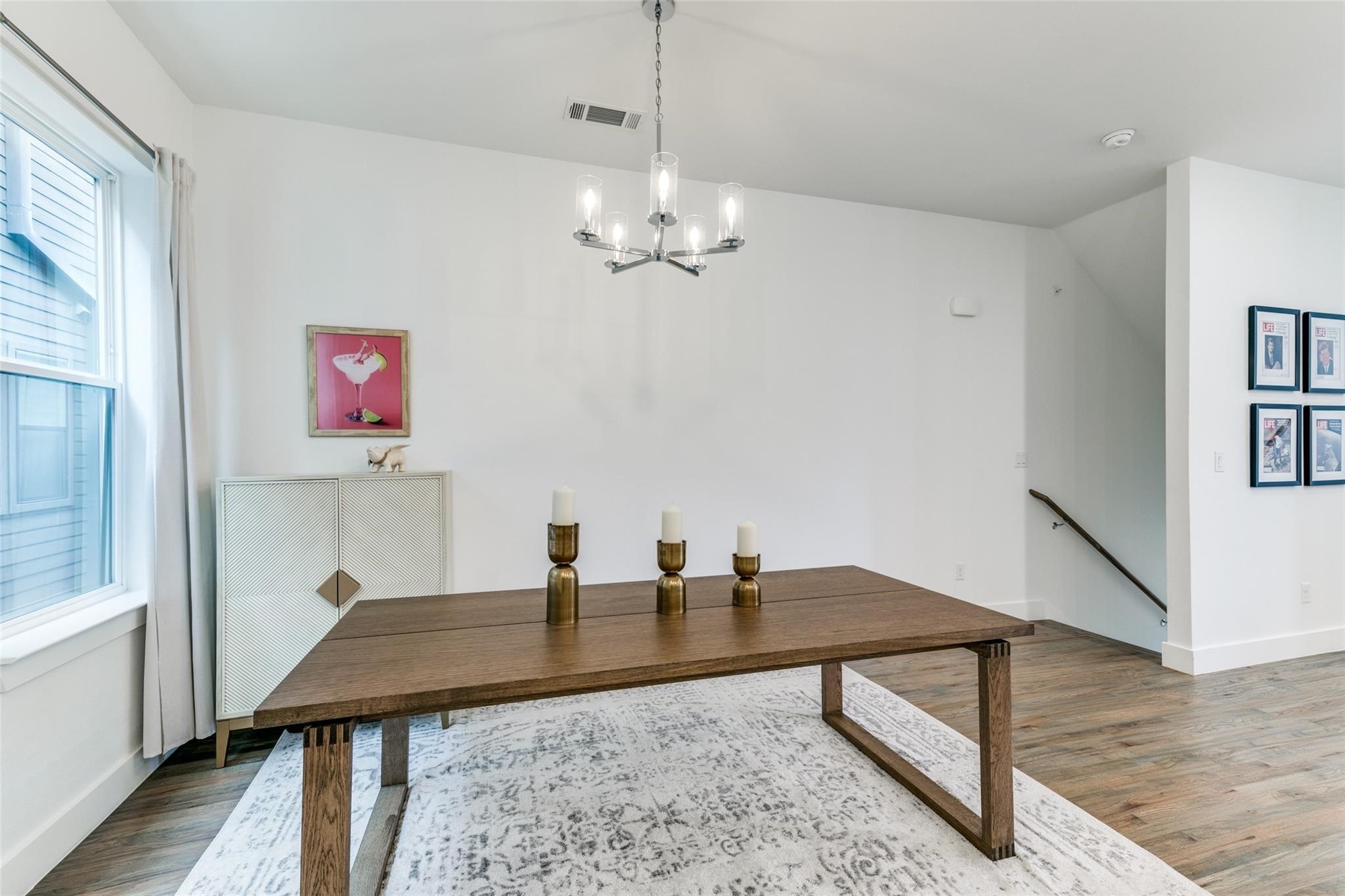 4205 Roseland Avenue 203