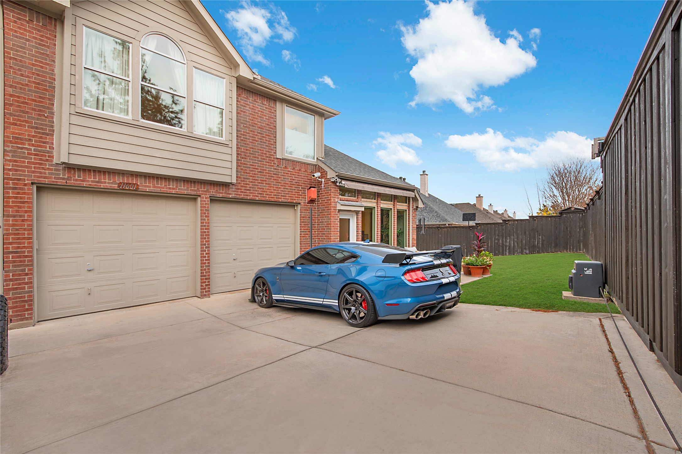 11601 Forestbrook Drive