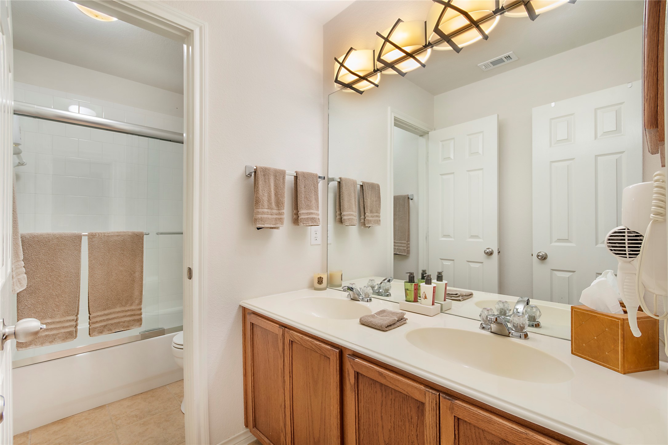 11601 Forestbrook Drive