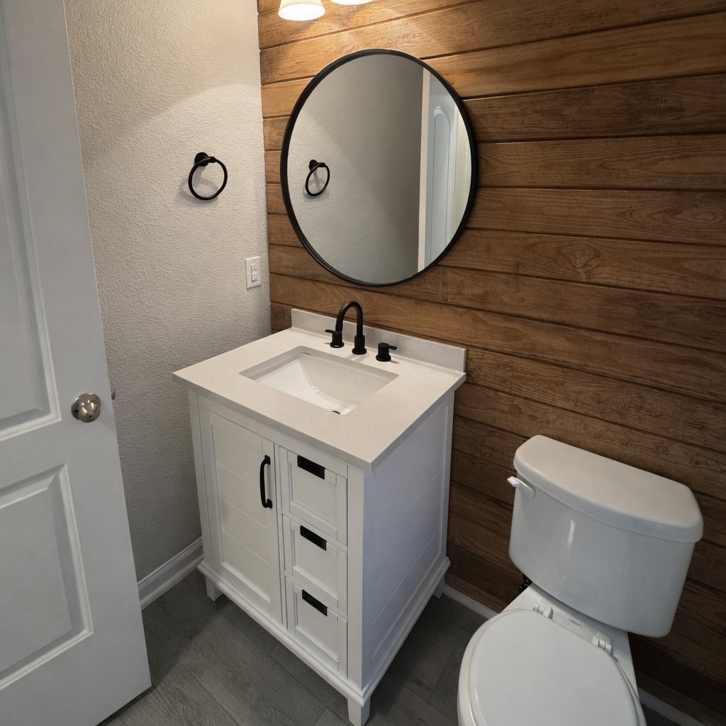 5015 Royal Springs Drive