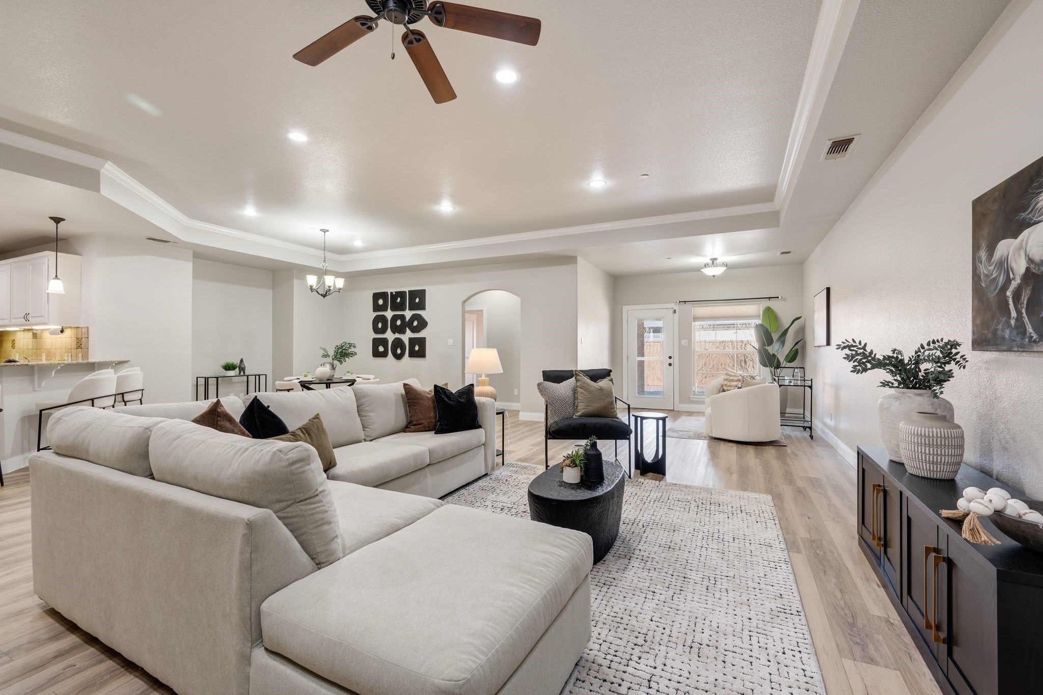 223 Wood Street 501