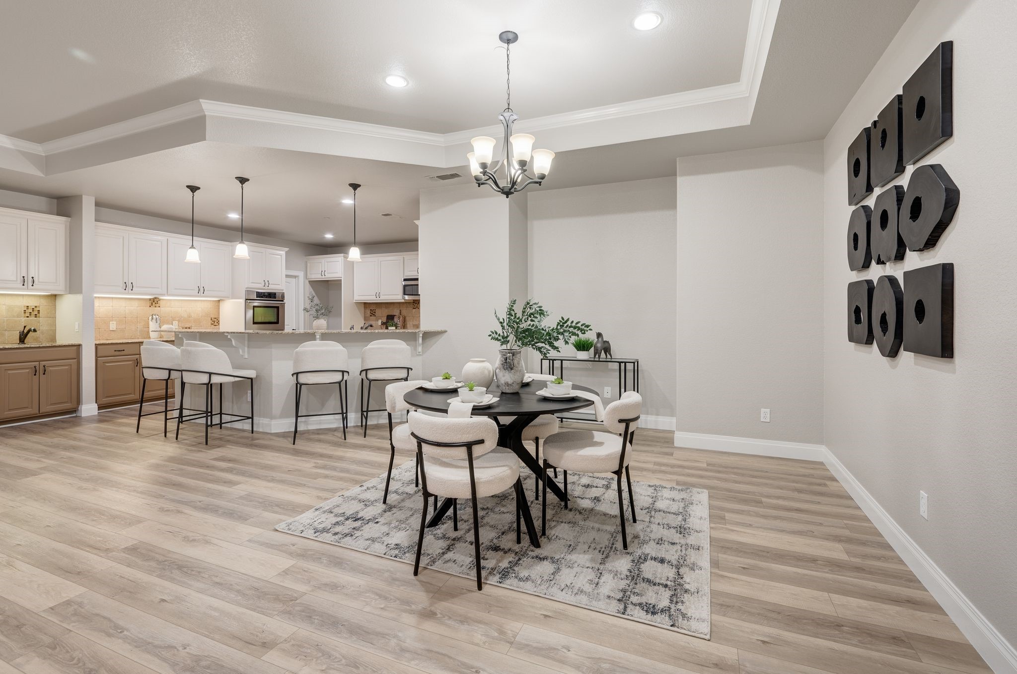 223 Wood Street 501