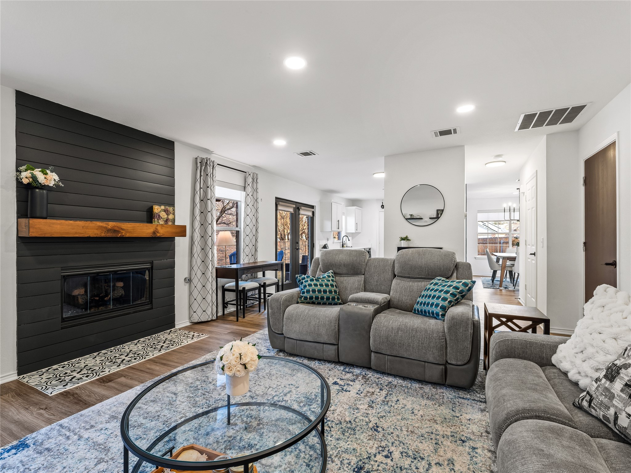 1501 Marbellas Court