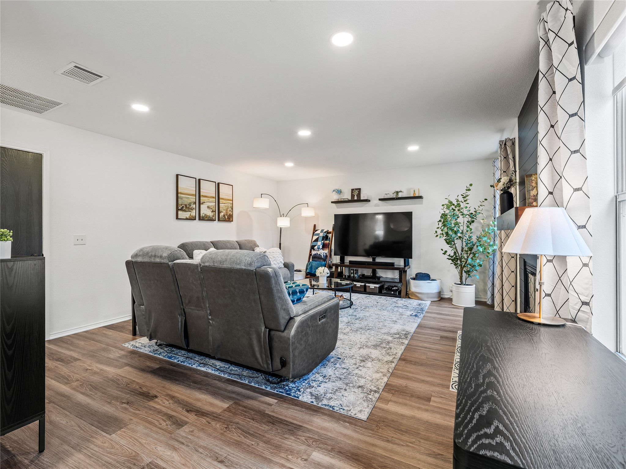 1501 Marbellas Court