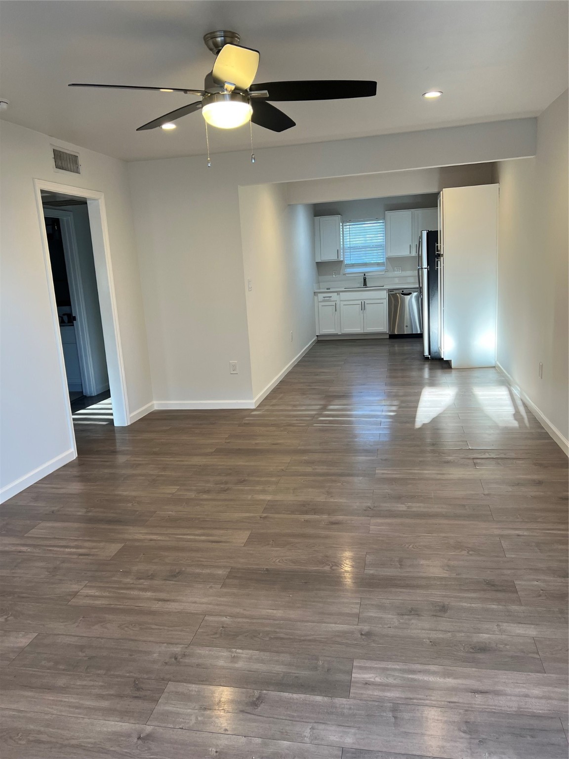 5014 San Jacinto Street 204