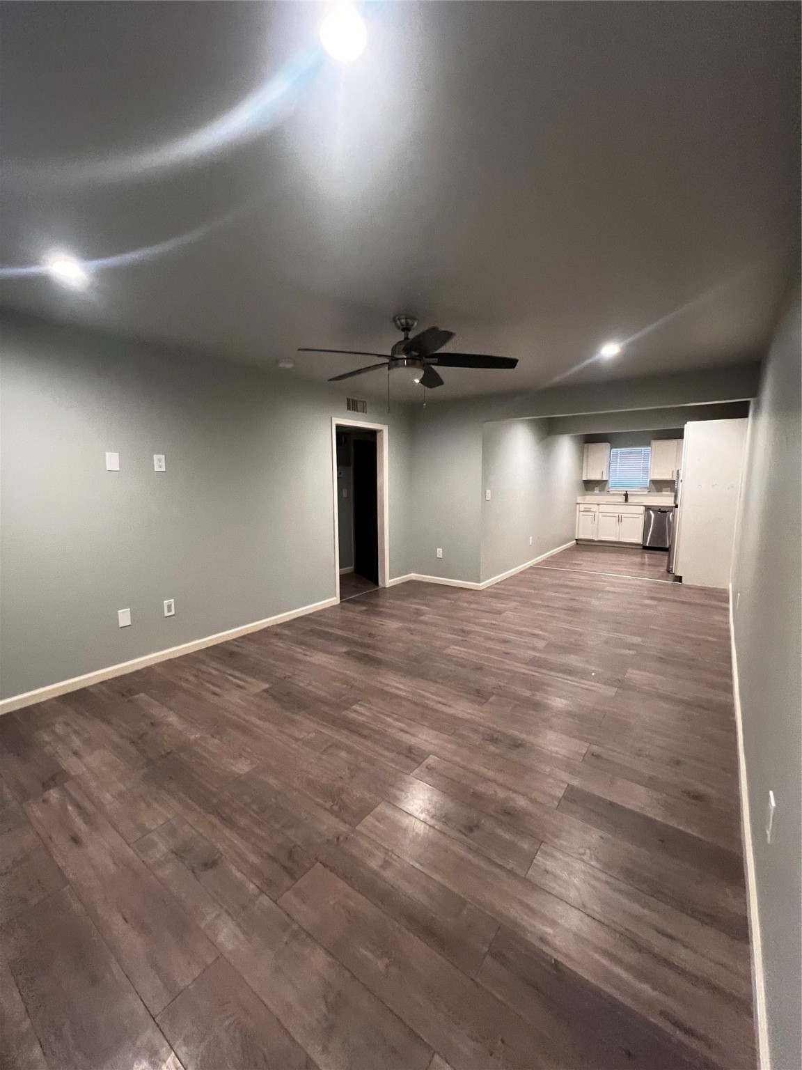 5014 San Jacinto Street 204