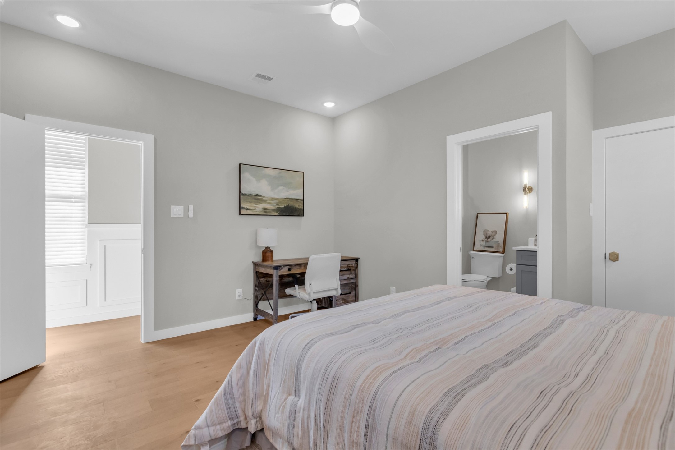 11107 Hillcrest Road