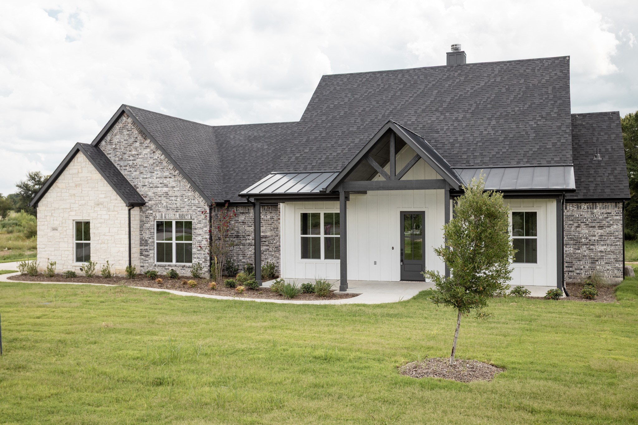 3094 WILLOW Road