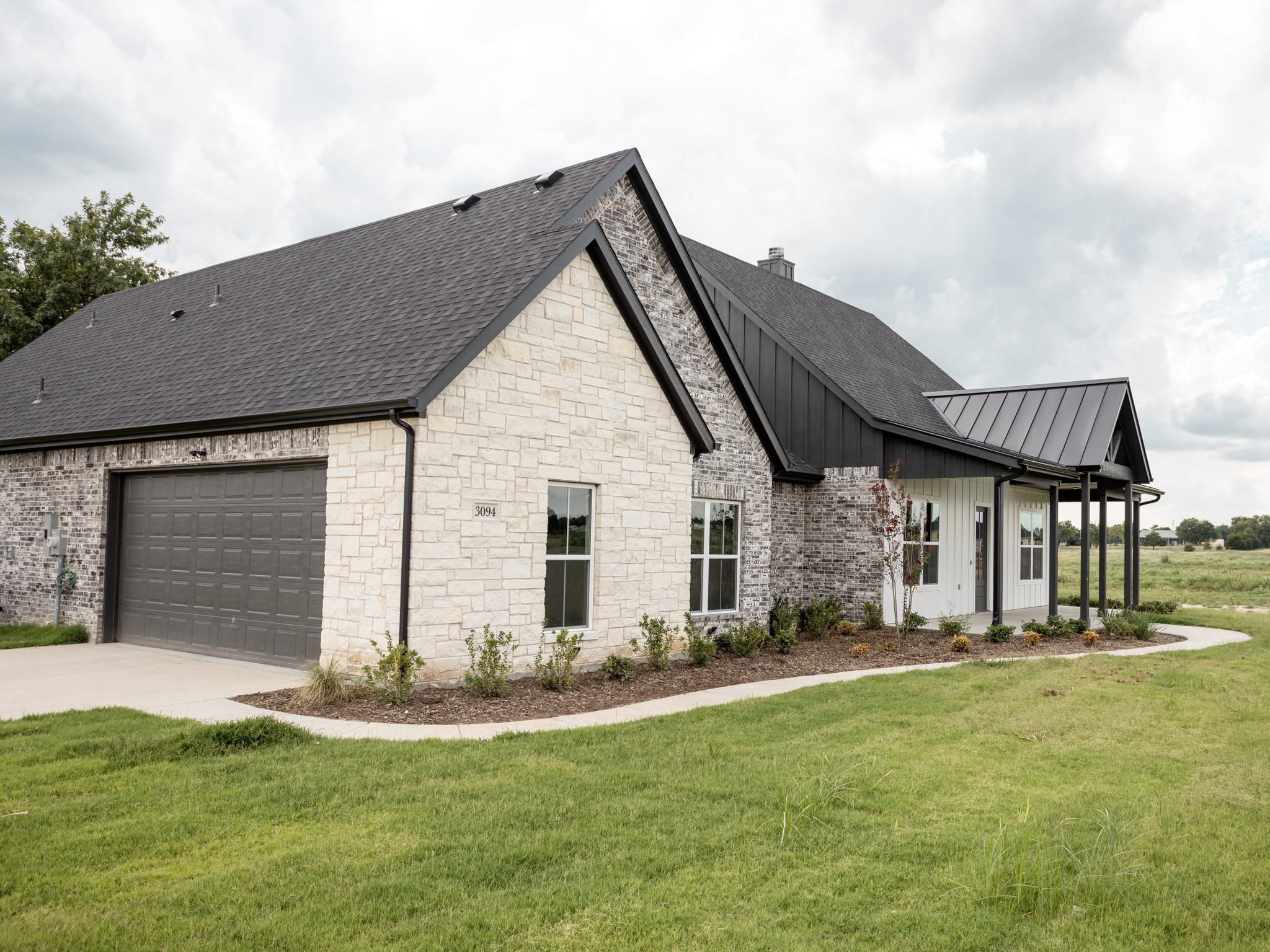 3094 WILLOW Road