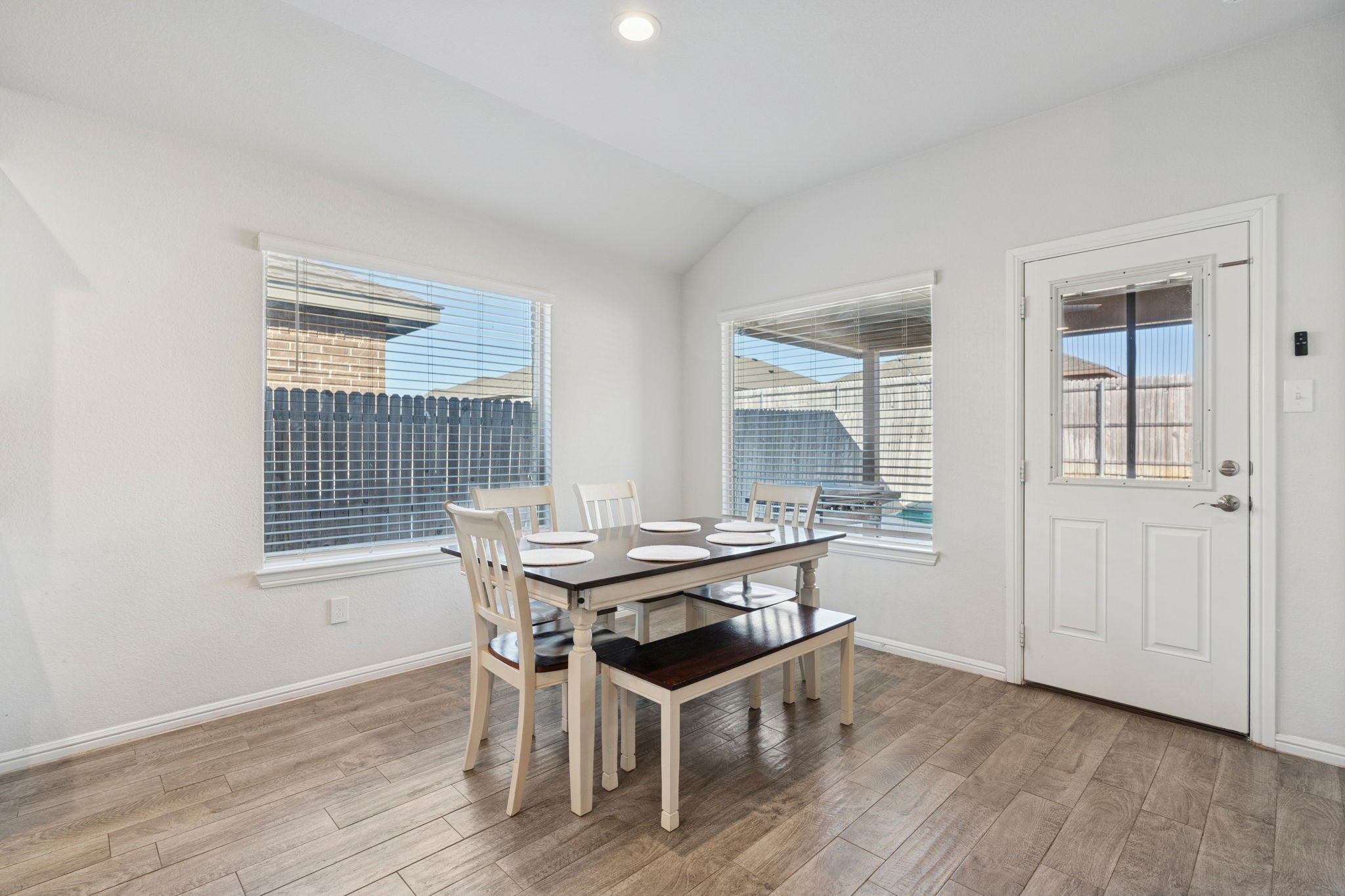 421 Houndstooth Drive