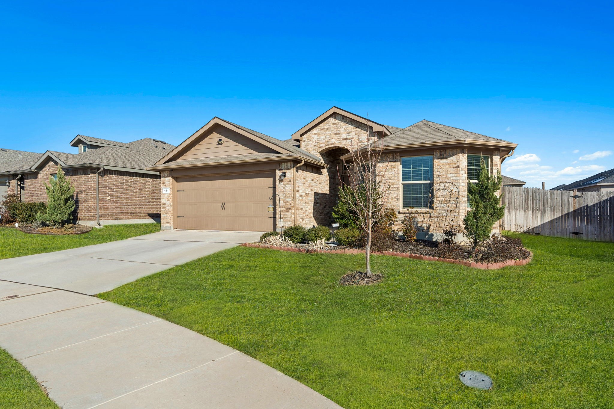 421 Houndstooth Drive