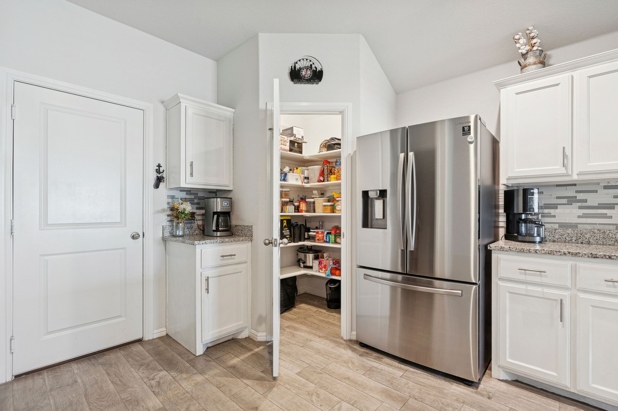 421 Houndstooth Drive