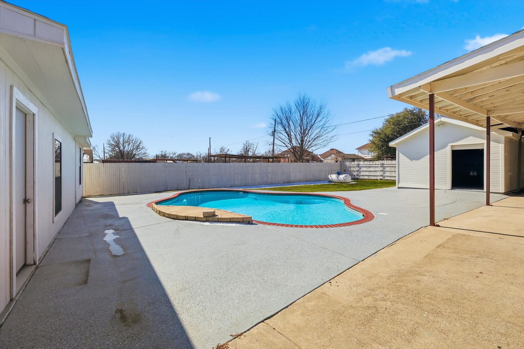 6517 Bob Hanger Street