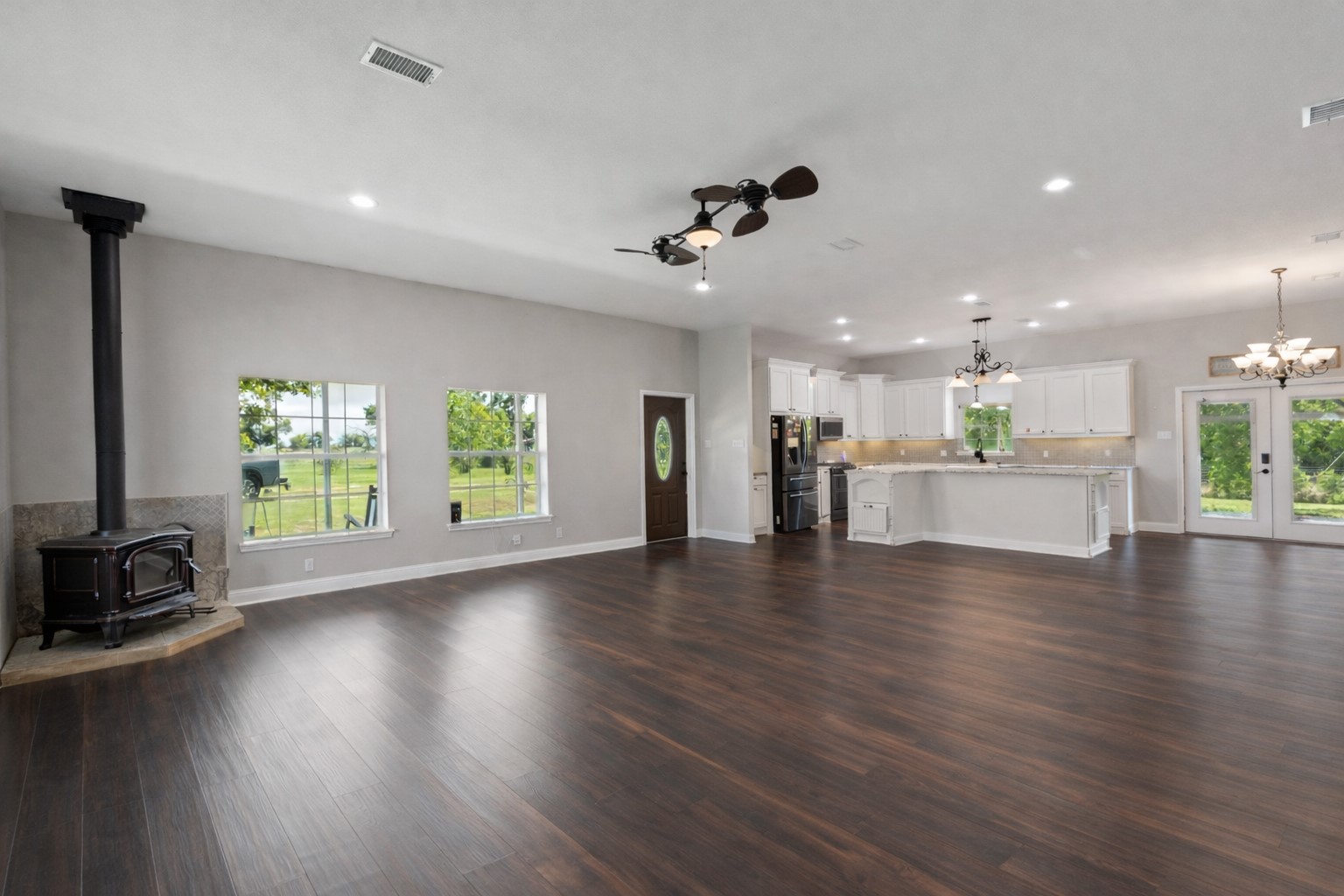 2122 County Road 119