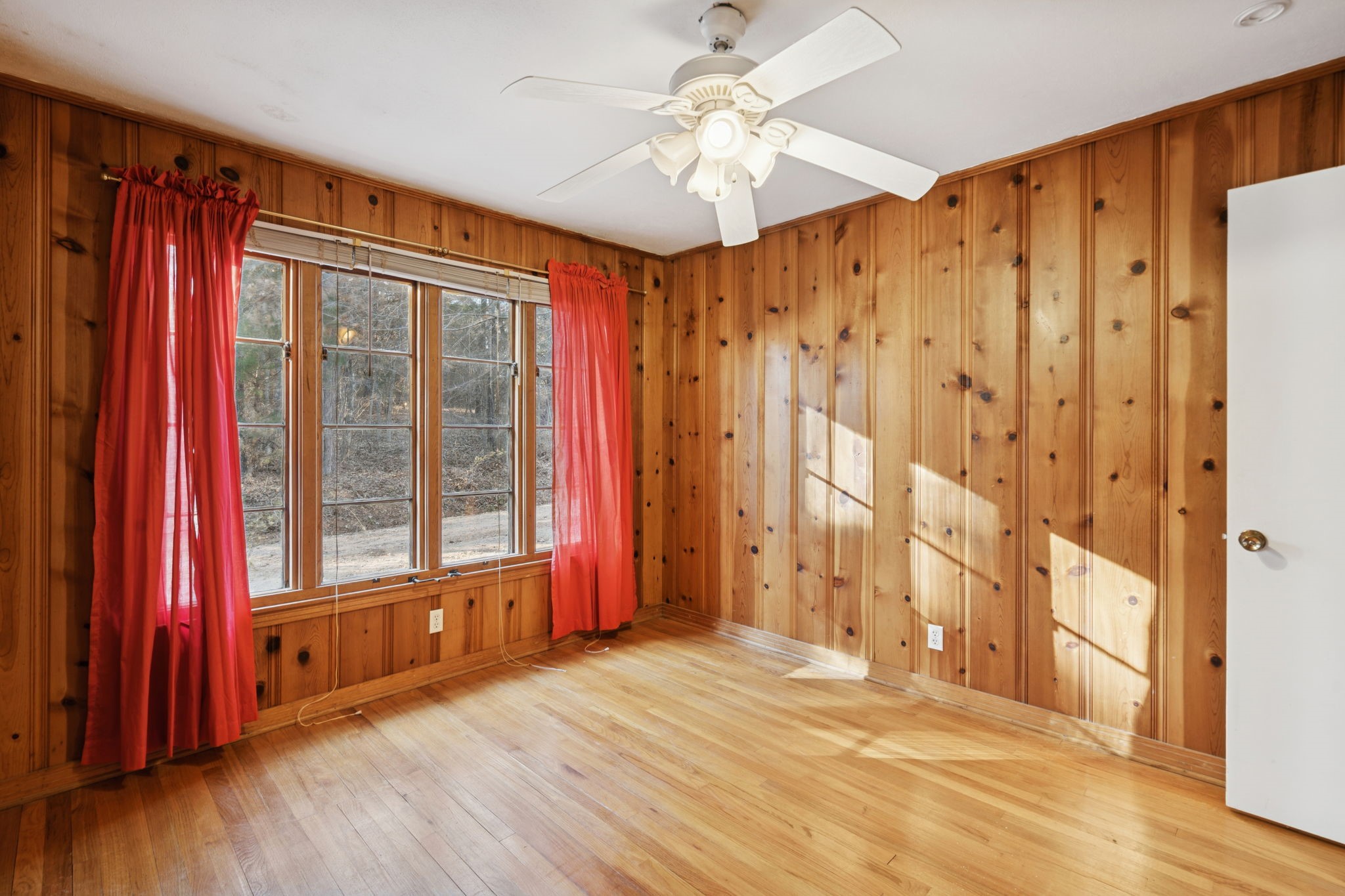 18621 County Road 477