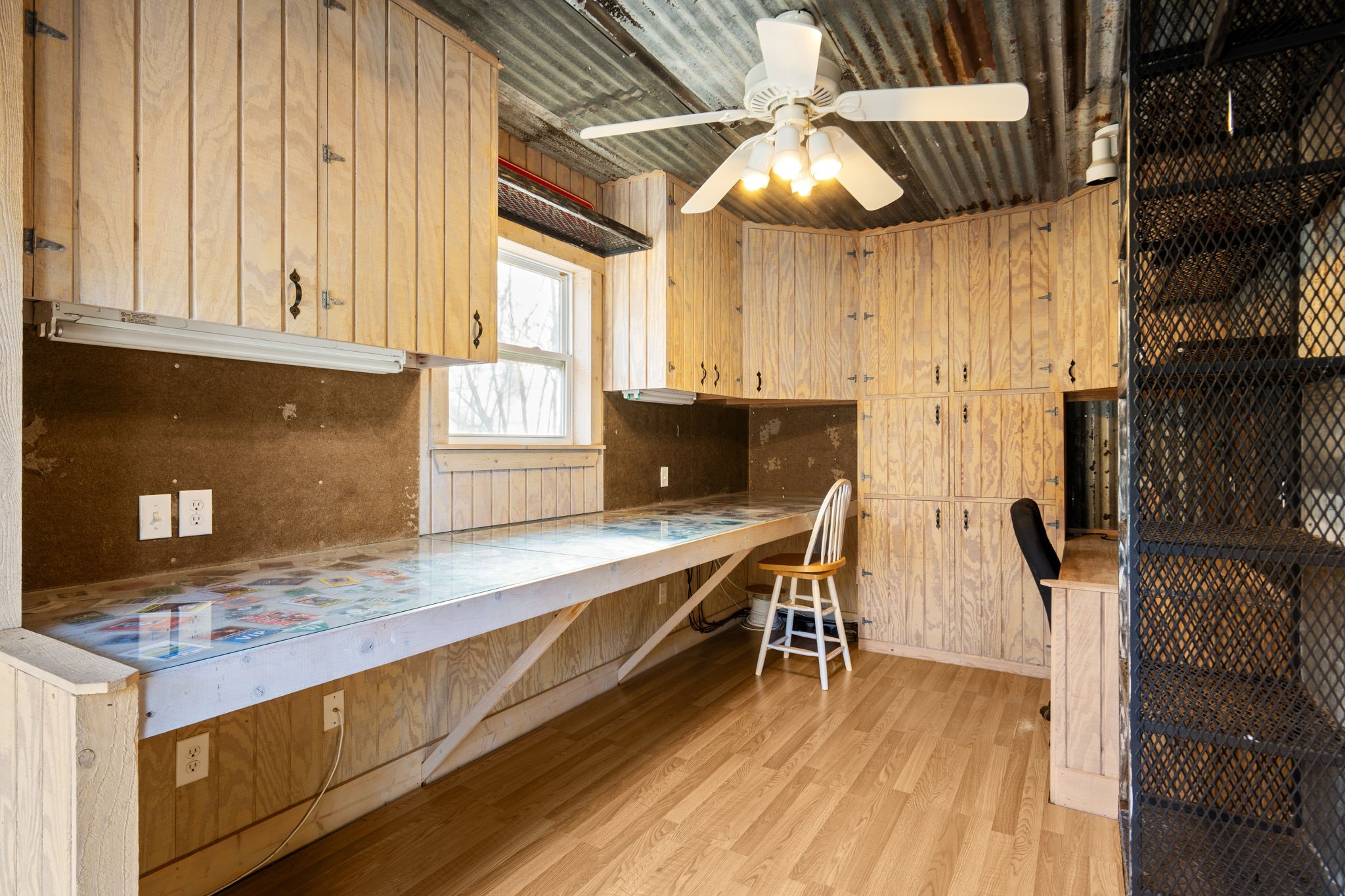 18621 County Road 477