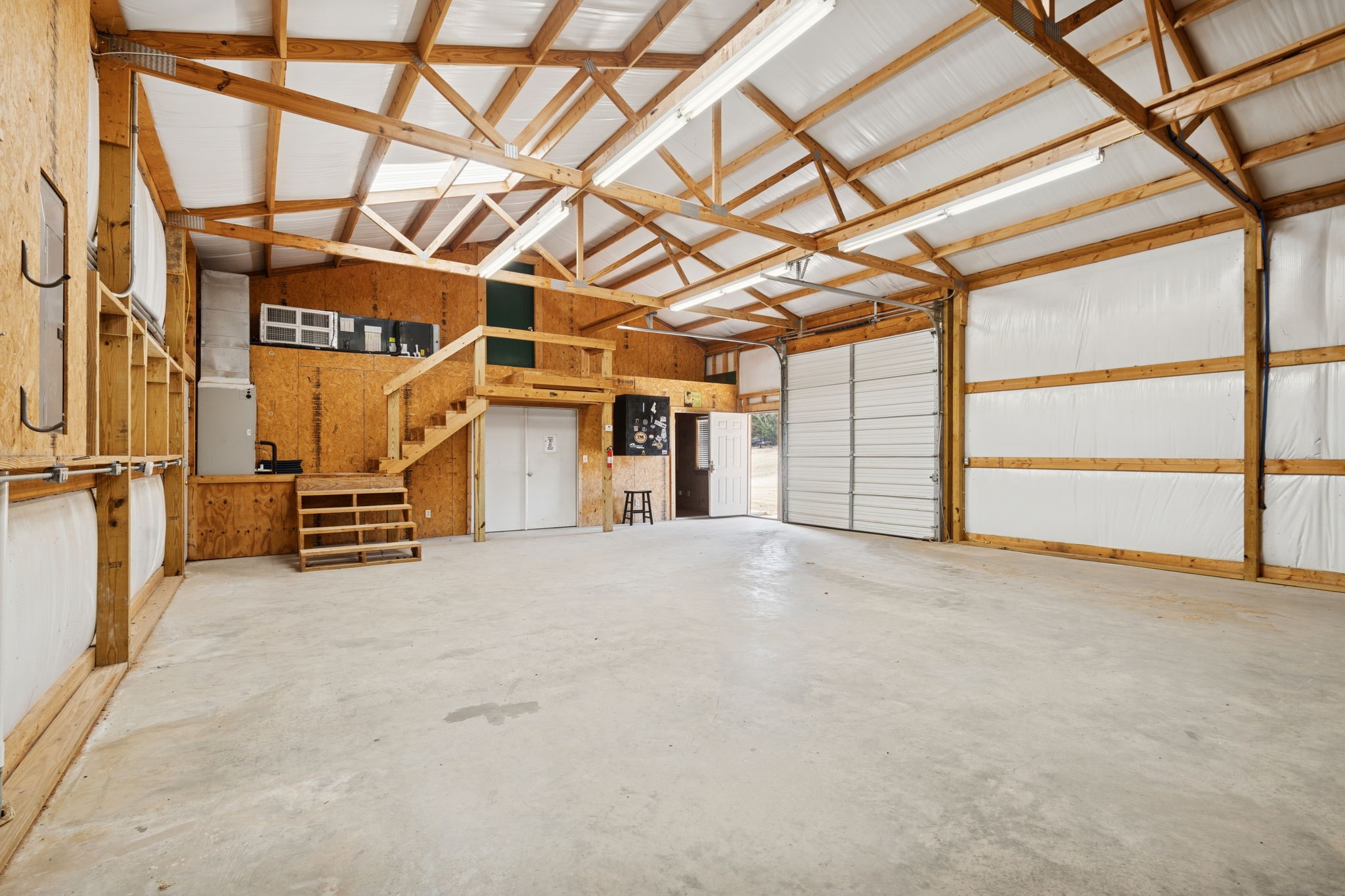 18621 County Road 477