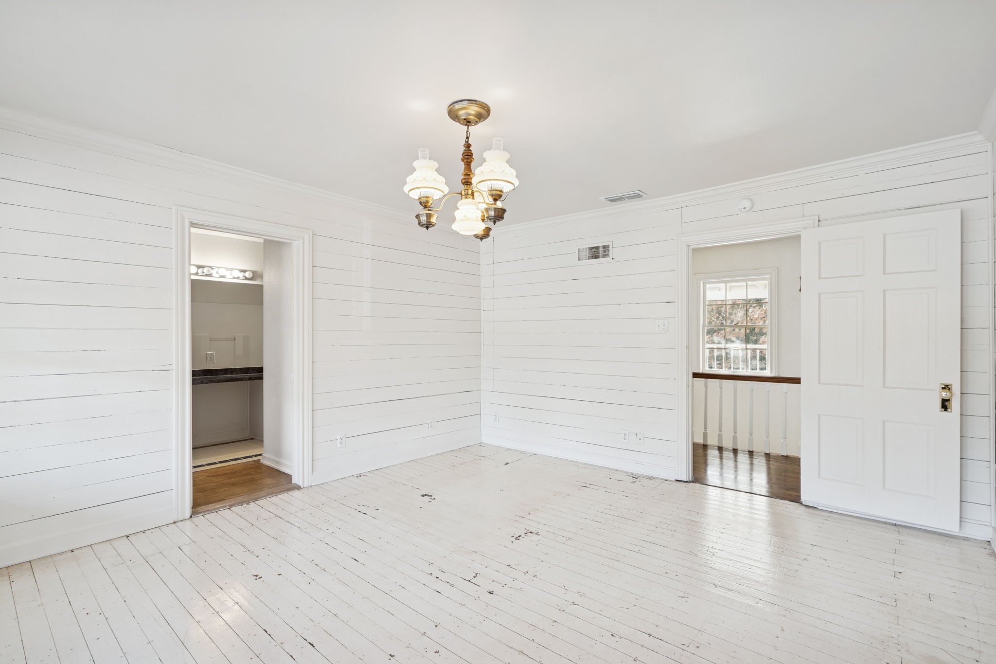 18621 County Road 477