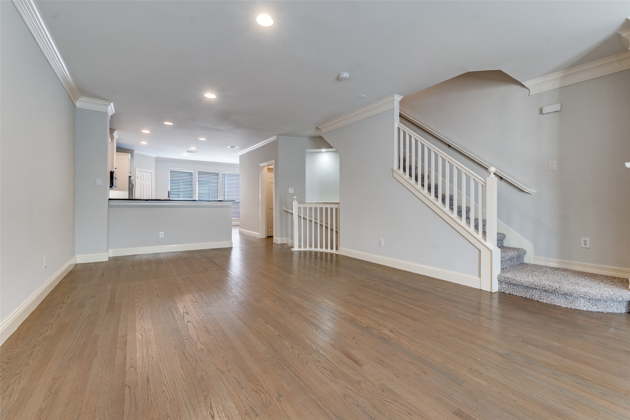 3471 Howell Street