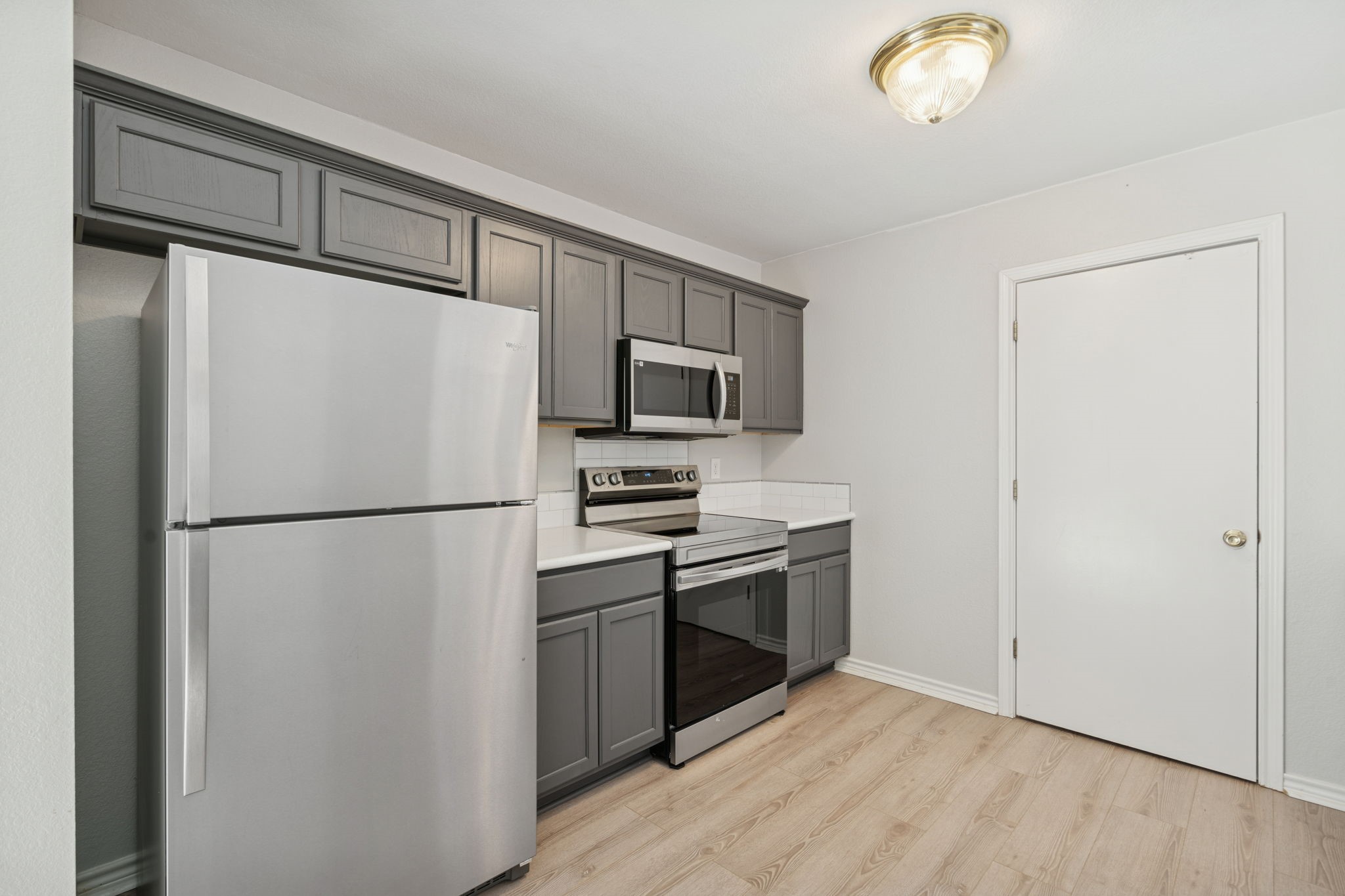 1408 Riverside Drive