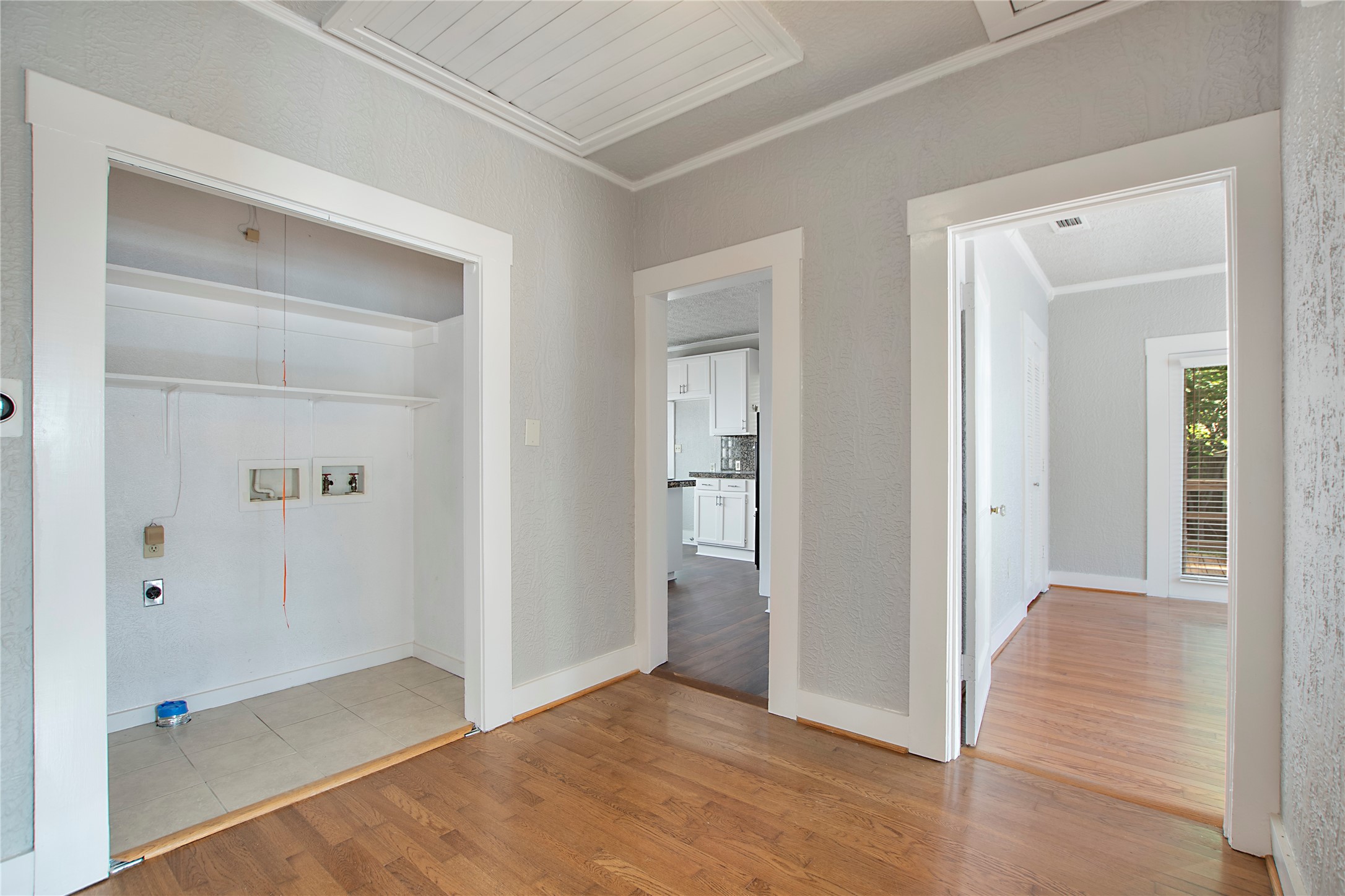 2222 Harrison Avenue