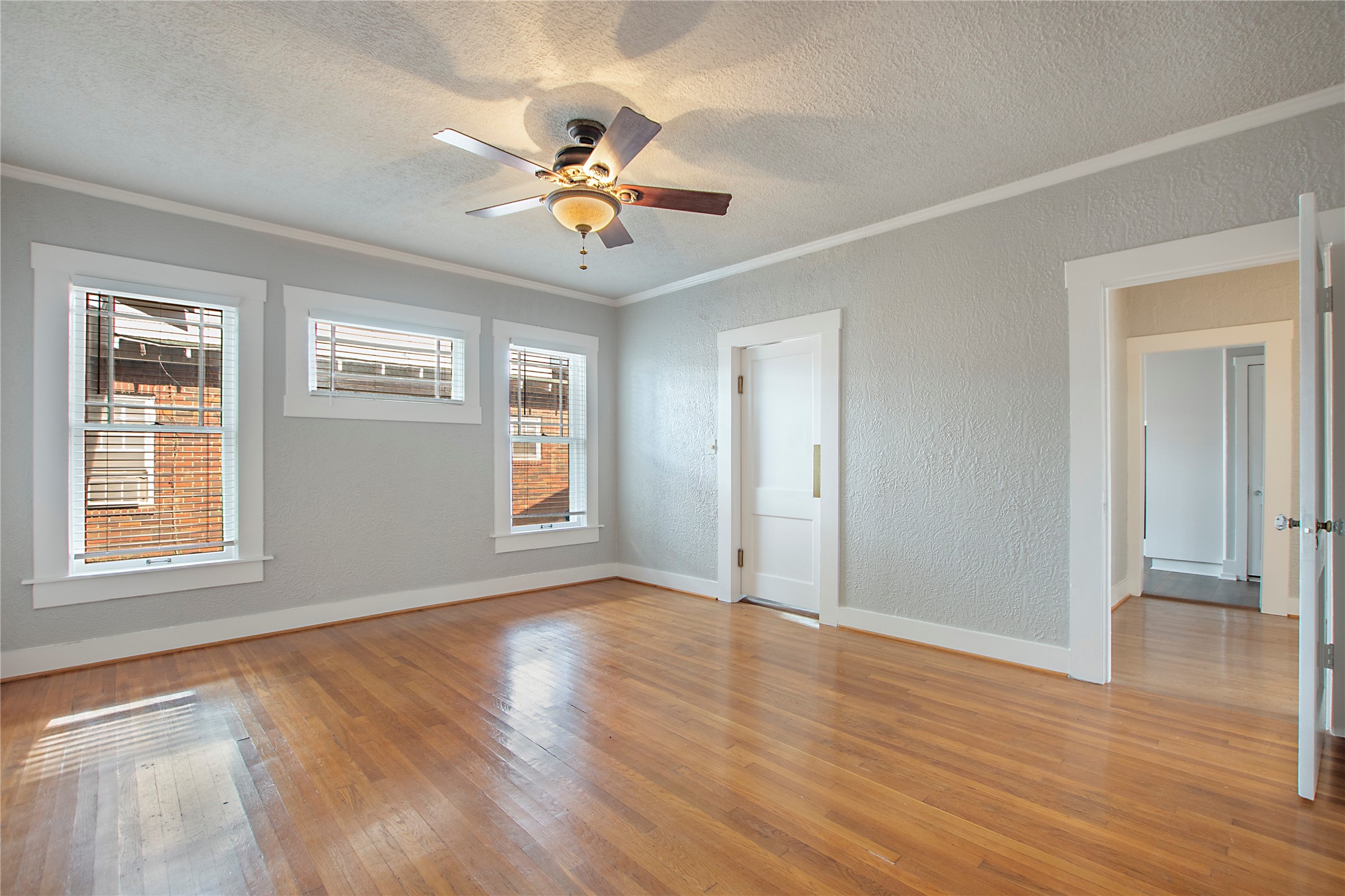 2222 Harrison Avenue