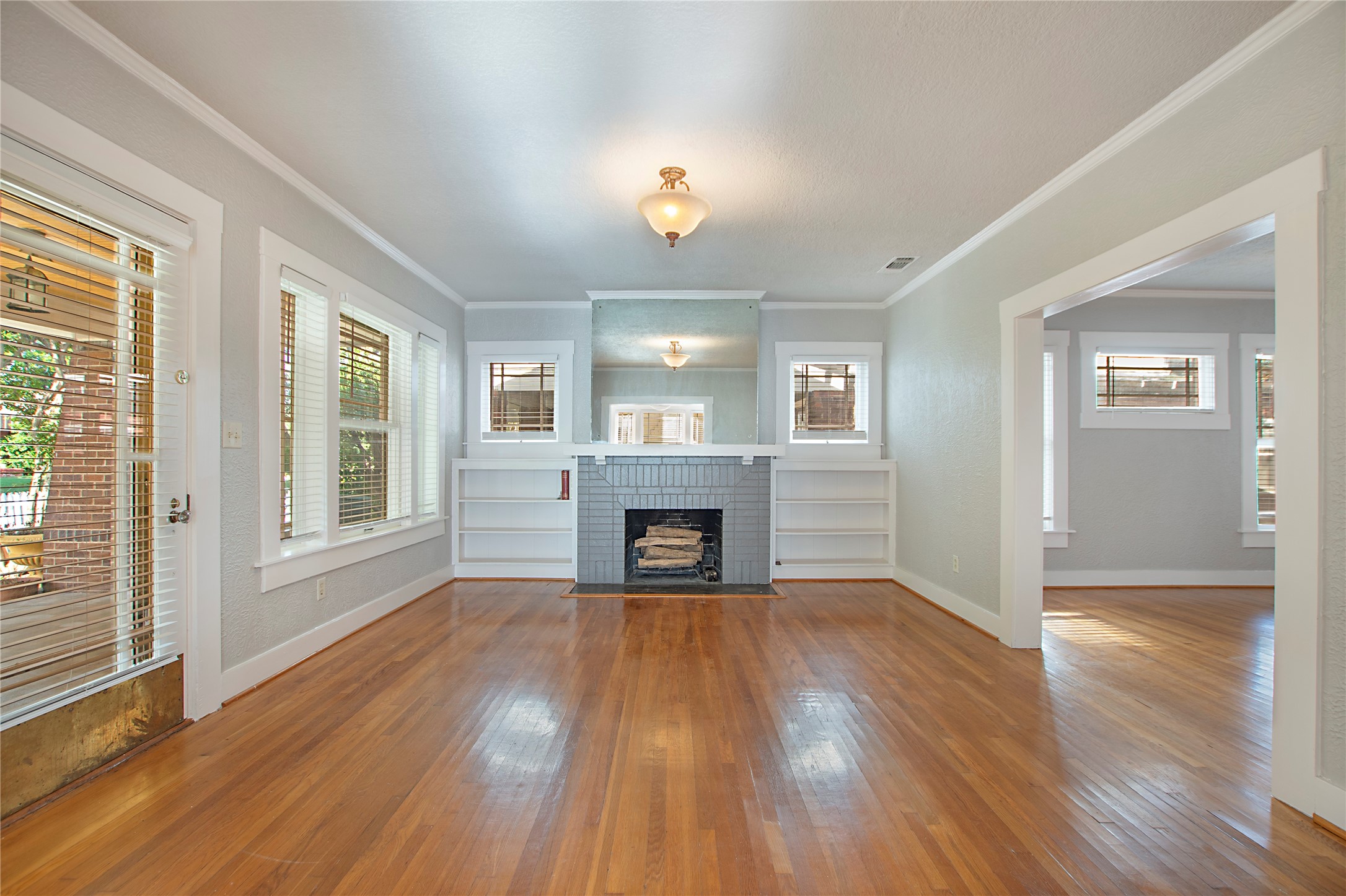 2222 Harrison Avenue