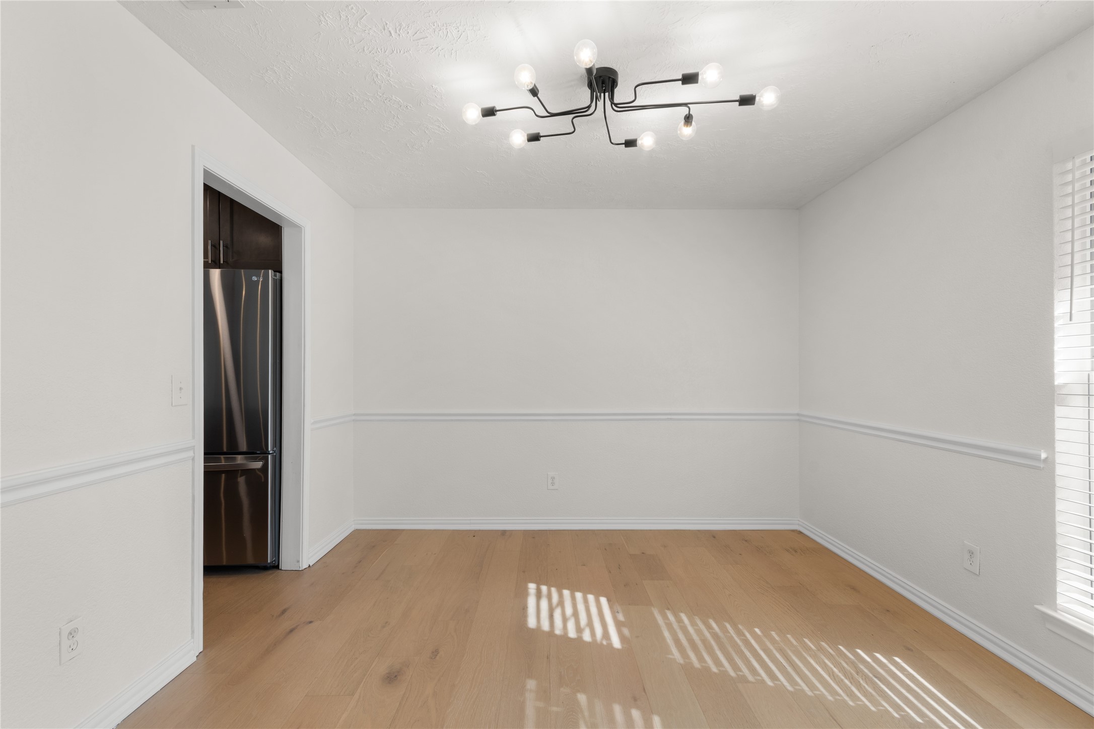 609 Lake Ridge Drive