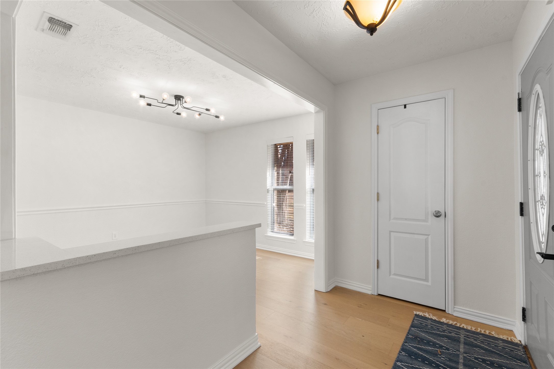 609 Lake Ridge Drive