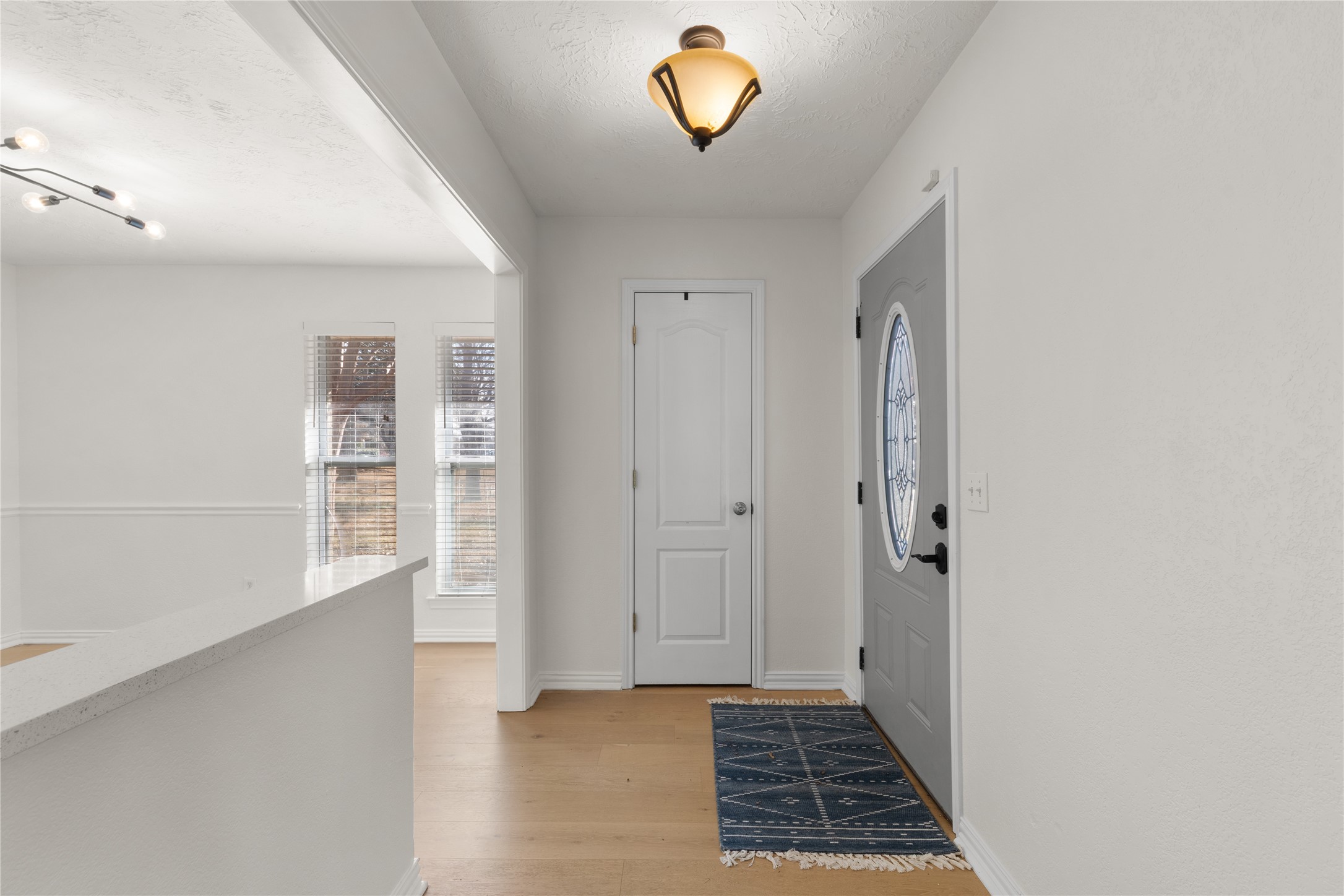 609 Lake Ridge Drive