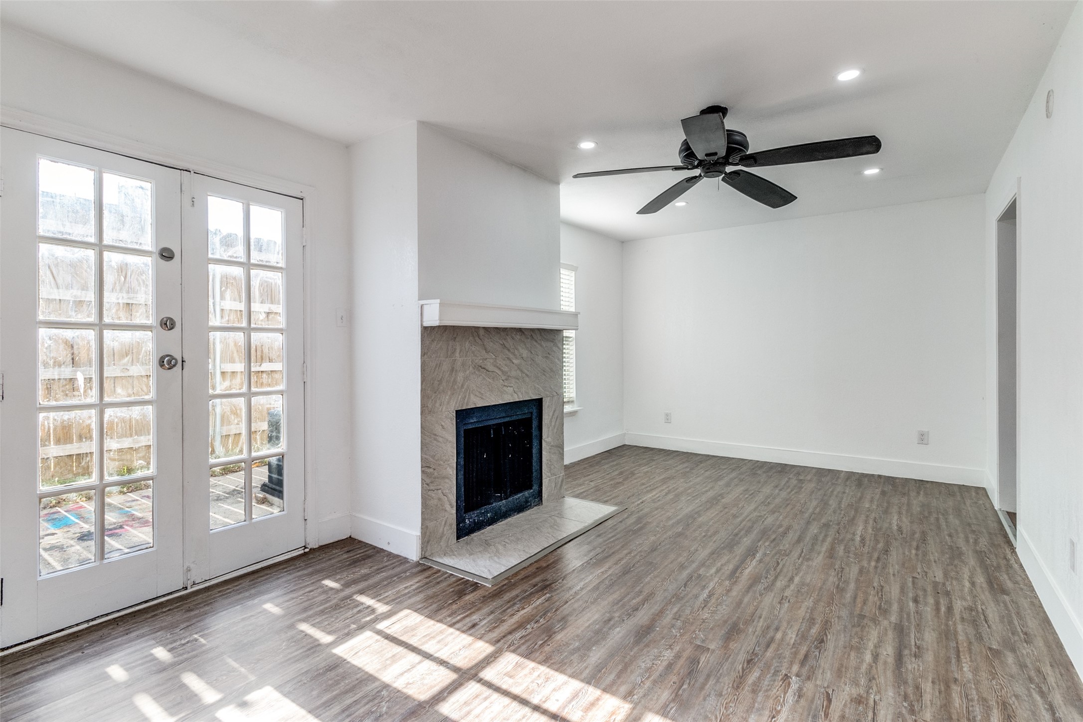 4618 San Jacinto Street A