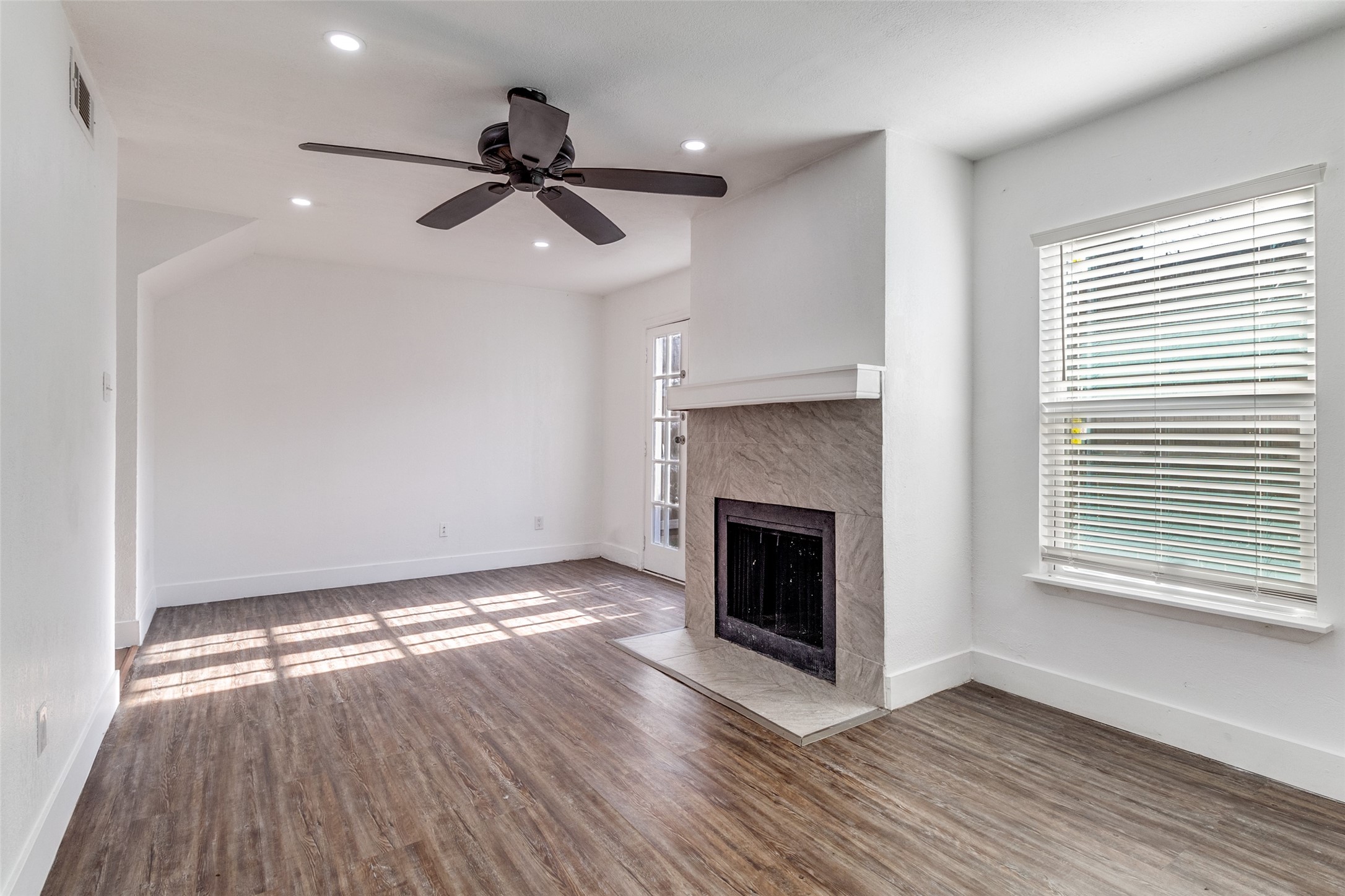 4618 San Jacinto Street A