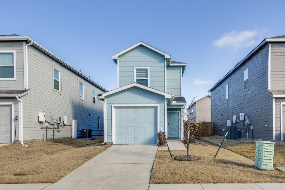 914 Blue Heron Drive