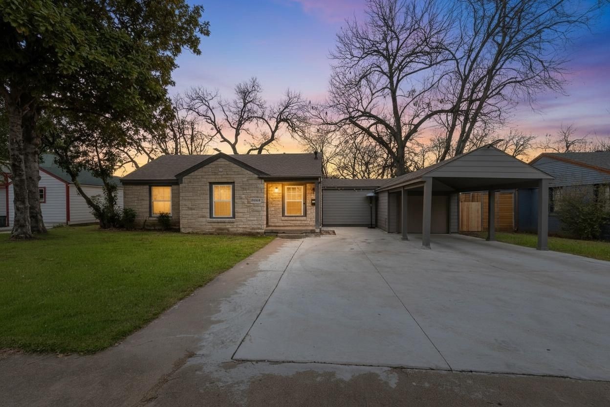 5826 Overlook Drive