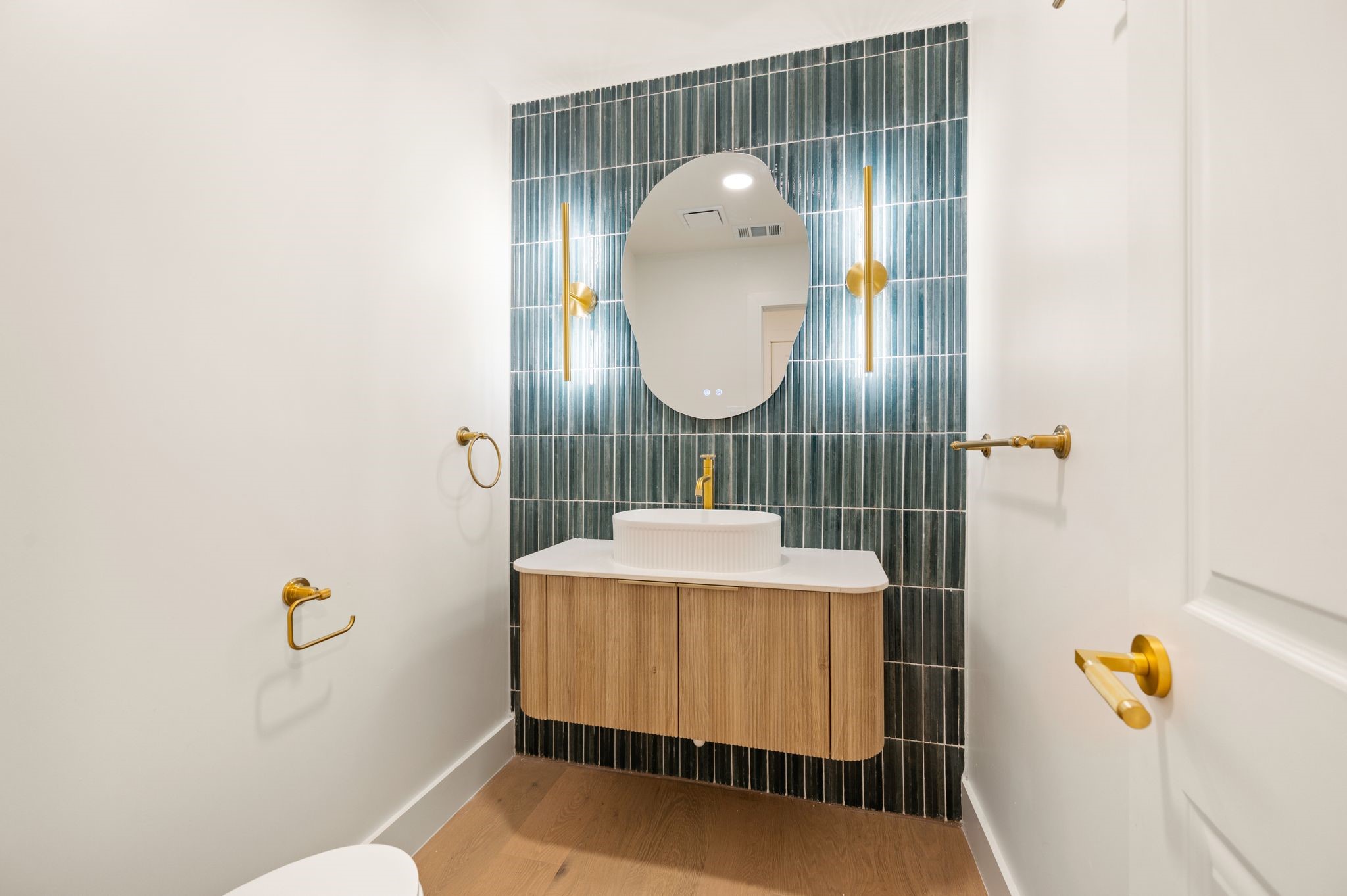 3945 Shady Hill Drive