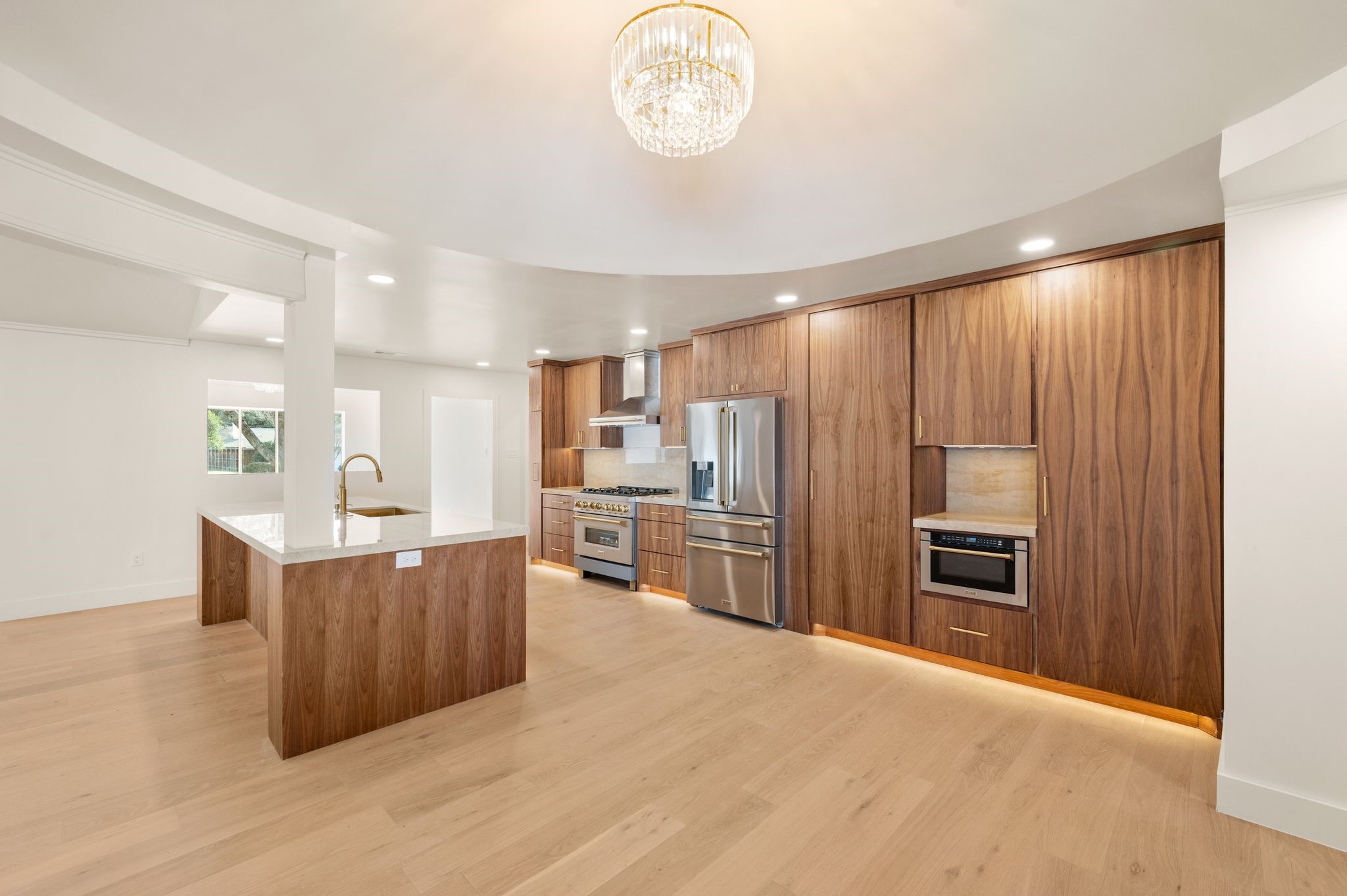 3945 Shady Hill Drive